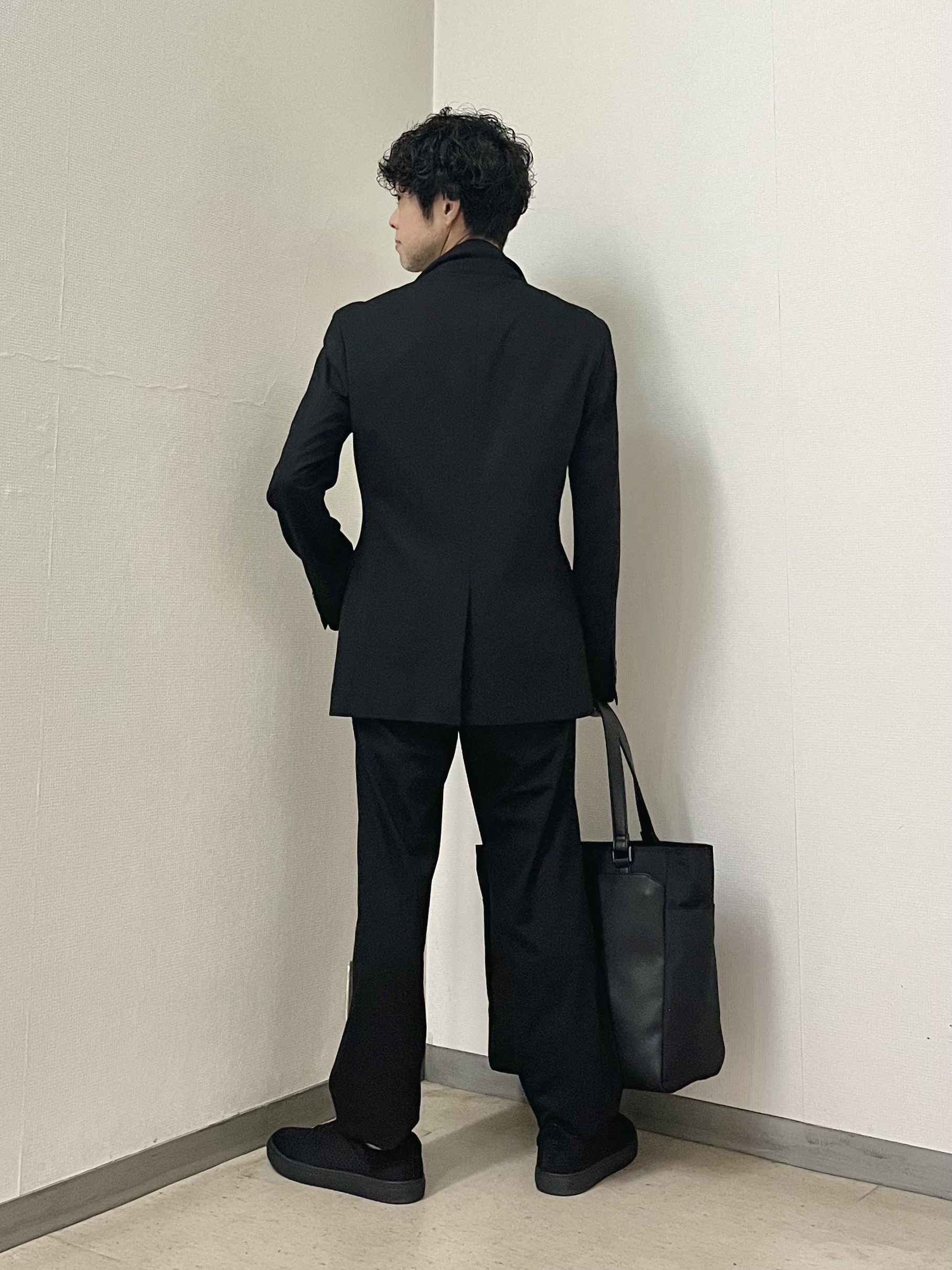URAさんの「TAKEO KIKUCHI｜【BOWLER HAT LABEL】CARREMANツイルジャージ　ジャケット」を使ったコーディネート