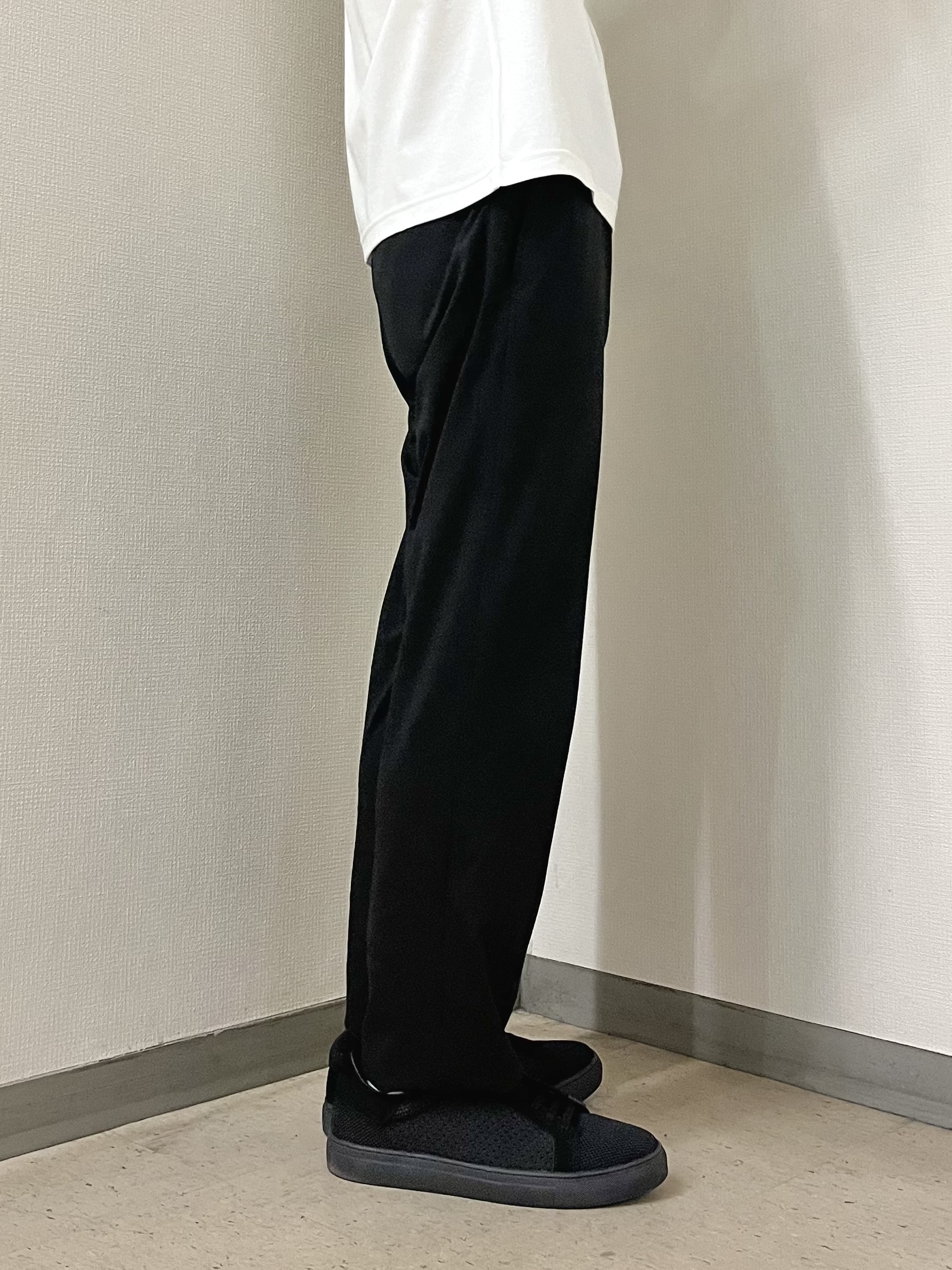 URAさんの「TAKEO KIKUCHI｜【BOWLER HAT LABEL】CARREMANツイルジャージ　ジャケット」を使ったコーディネート
