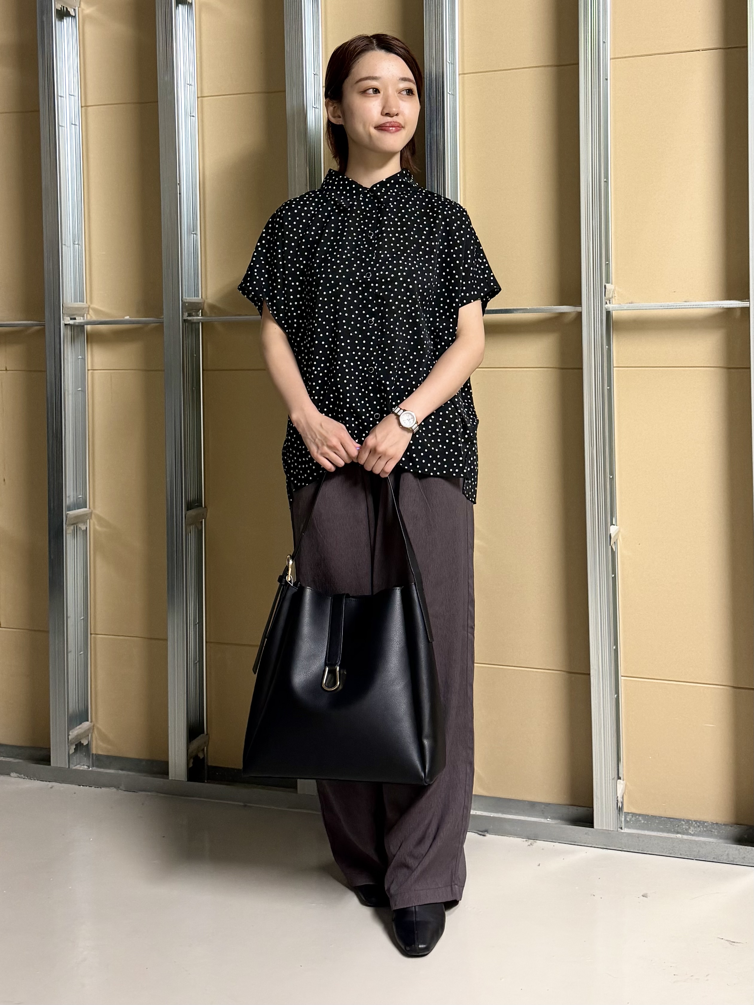 sahoさんの「THE SHOP TK｜大人のためのドット柄 襟付きブラウス」を使ったコーディネート