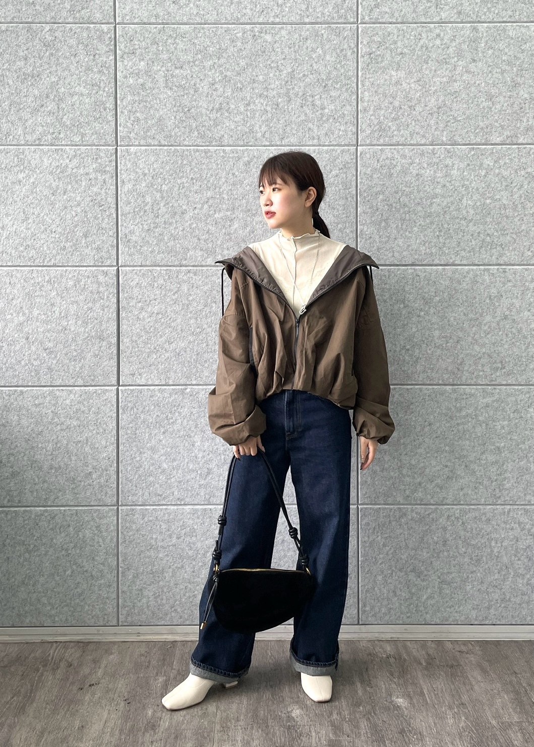 Renoさんの「INDIVI｜シアーラメハイネックカットソー」を使ったコーディネート