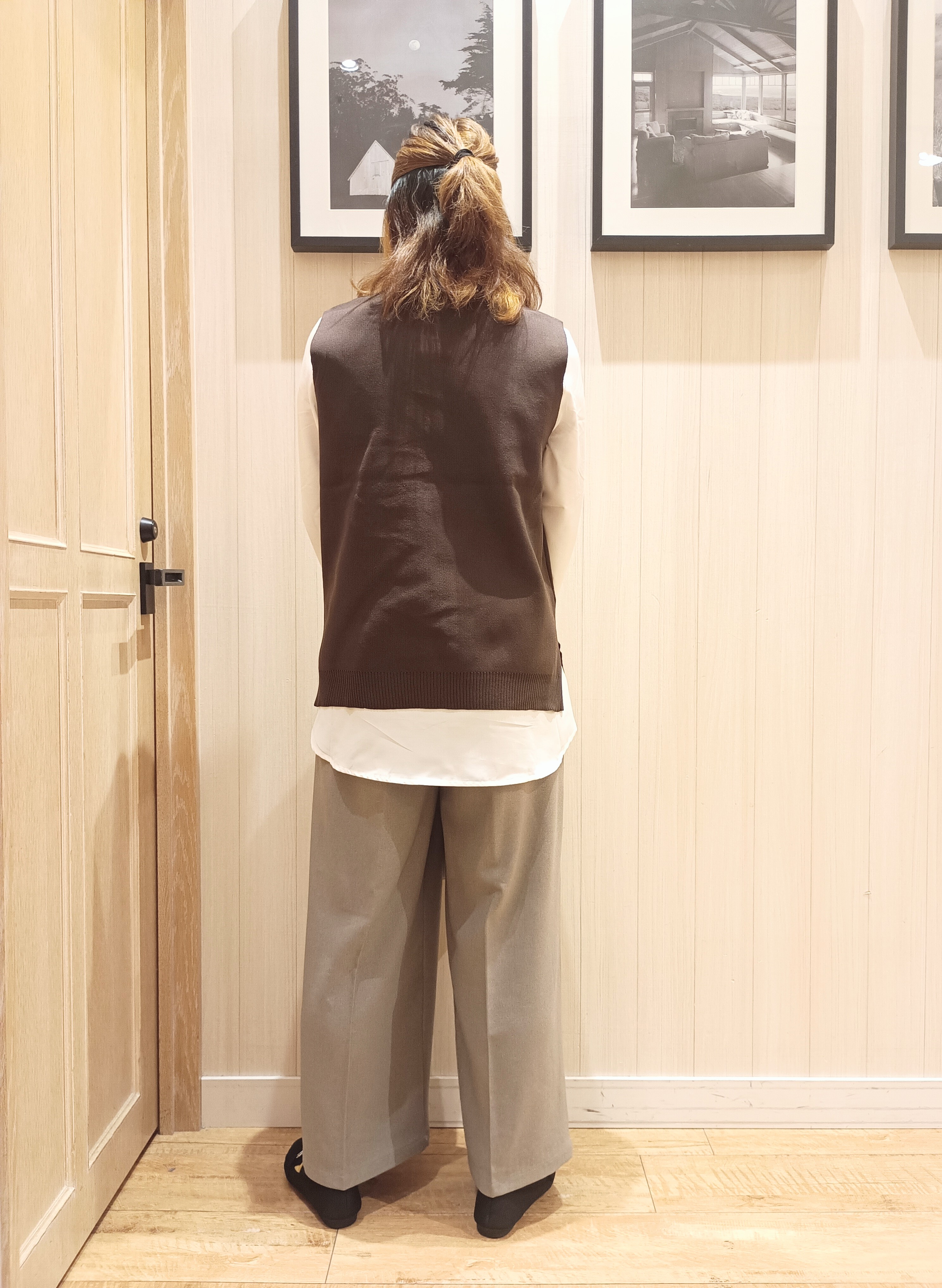 S☆mama さんの「SHOO･LA･RUE｜【2点セット/S-LL】着回し自在 スポンディッシュニットベスト＆フレアシャツ」を使ったコーディネート