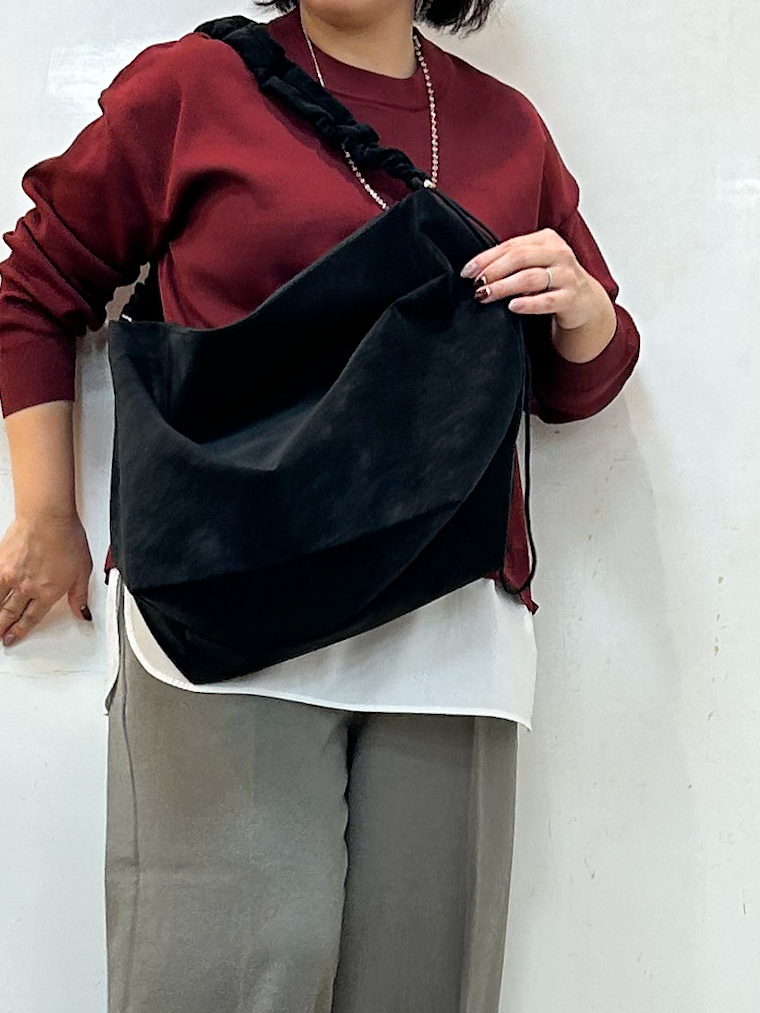 haruさんの「SHOO･LA･RUE｜【S-LL】着るだけできまる シャツレイヤード風 スポンディッシュニット」を使ったコーディネート