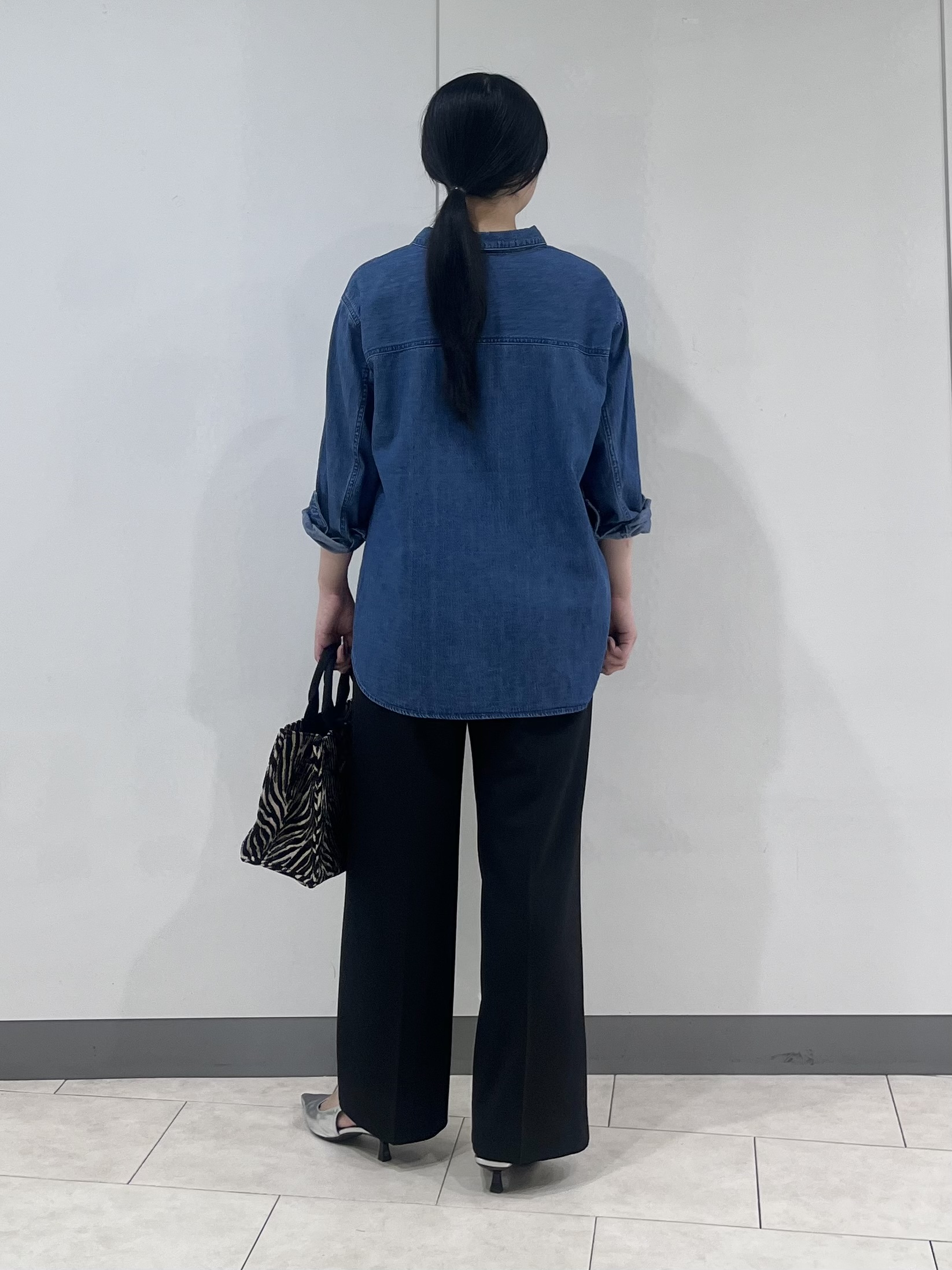 hasuさんの「INDIVI｜【洗濯機OK／ストレッチ◎】秋はじめのダブルジャケット」を使ったコーディネート
