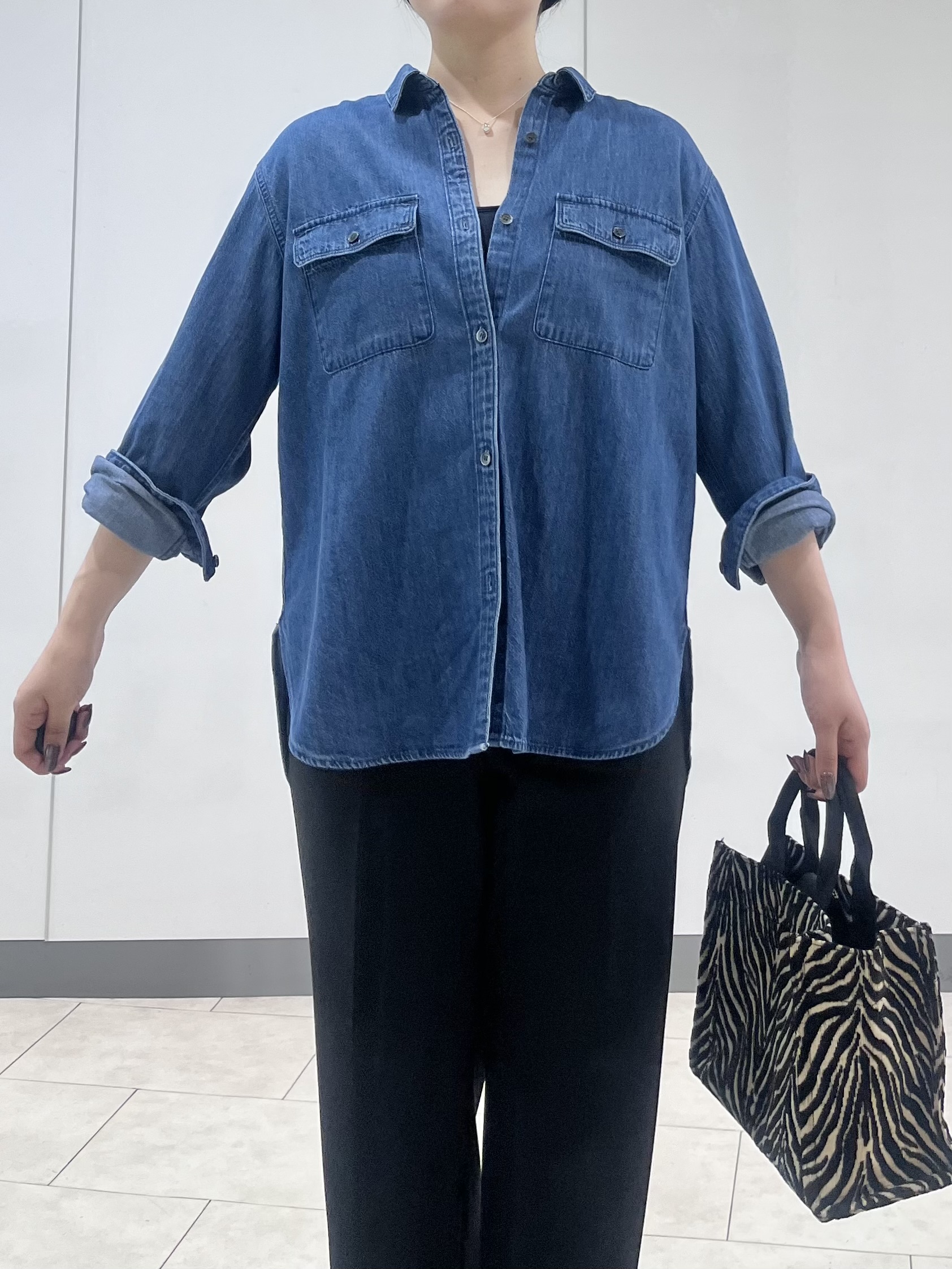 hasuさんの「INDIVI｜【洗濯機OK／ストレッチ◎】秋はじめのダブルジャケット」を使ったコーディネート