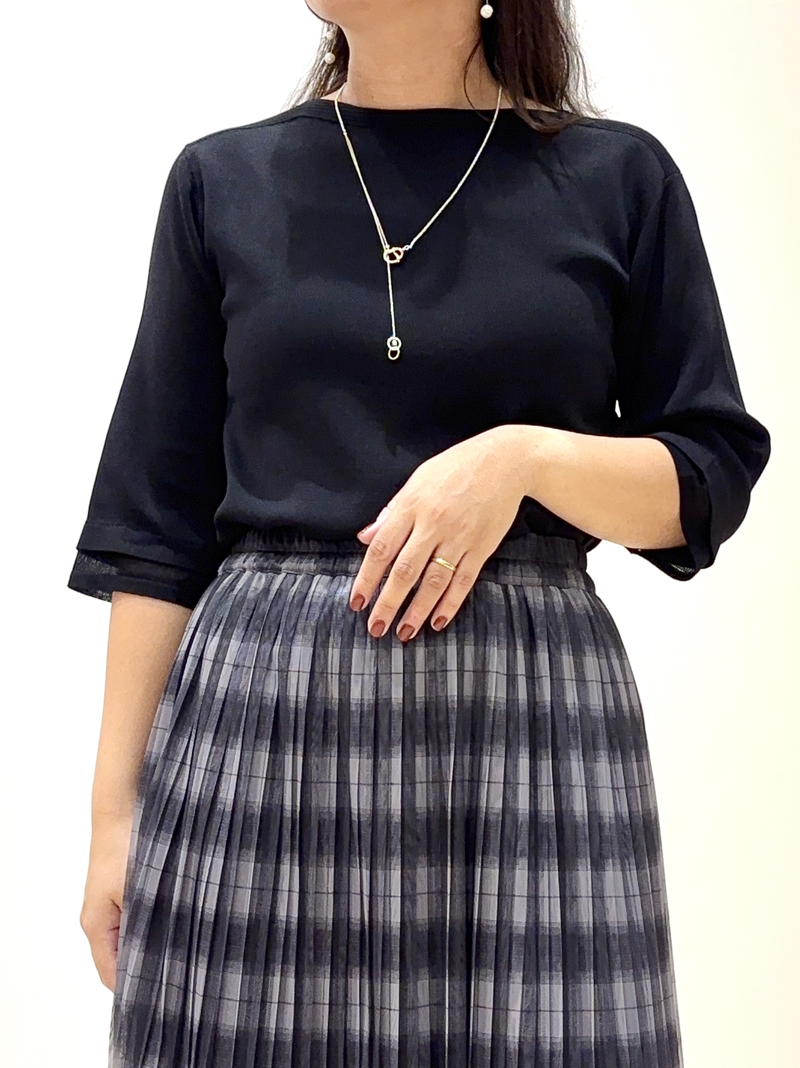 miraiさんの「grove｜【人気シリーズに新型登場】袖口シアーやわらかドライタッチニット」を使ったコーディネート