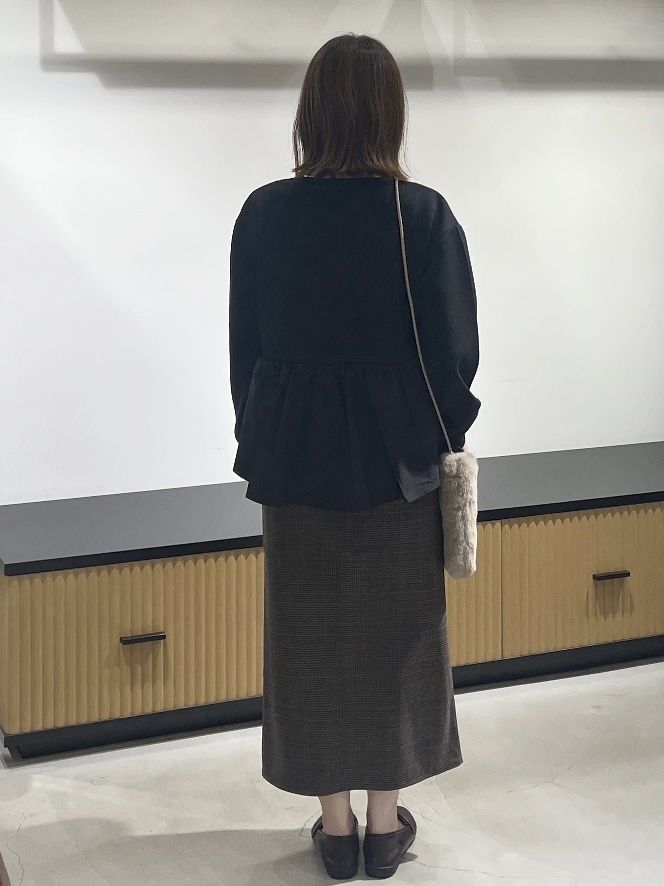 mikiさんの「OPAQUE.CLIP｜ペプラムドッキングトップス【洗濯機OK】」を使ったコーディネート