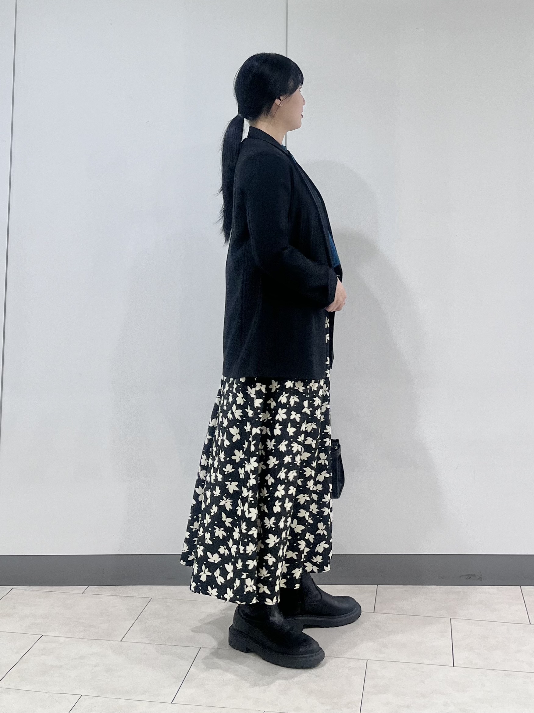hasuさんの「INDIVI｜【初秋/UVケア/着る日傘】ダブルジャケット」を使ったコーディネート
