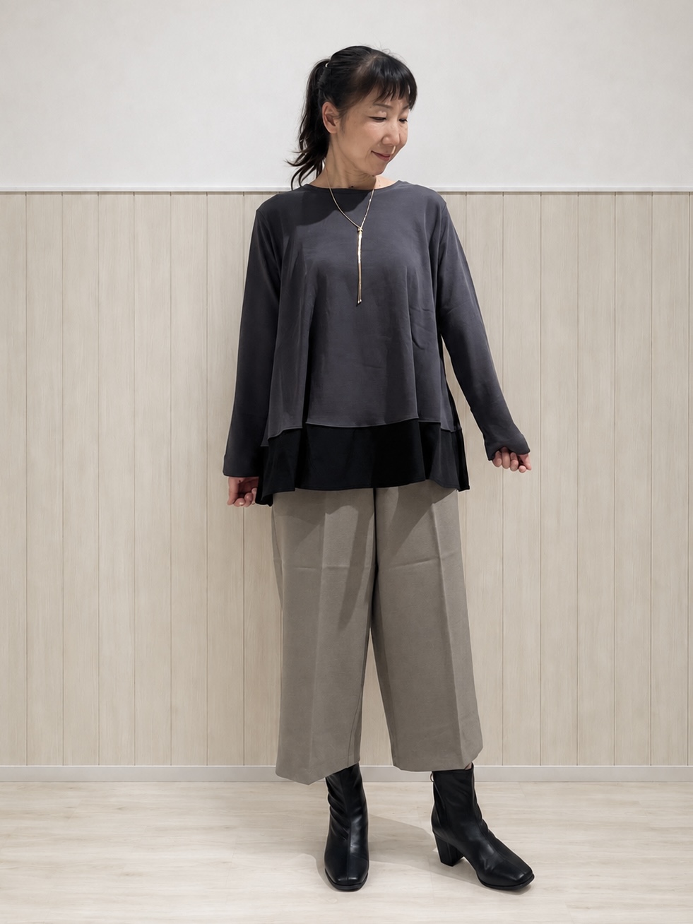 まつみさんの「SHOO･LA･RUE｜【洗濯後しわになりにくい/S-LL】気分で選ぶ 大人のデイリー使いに ベーシックシャツ」を使ったコーディネート