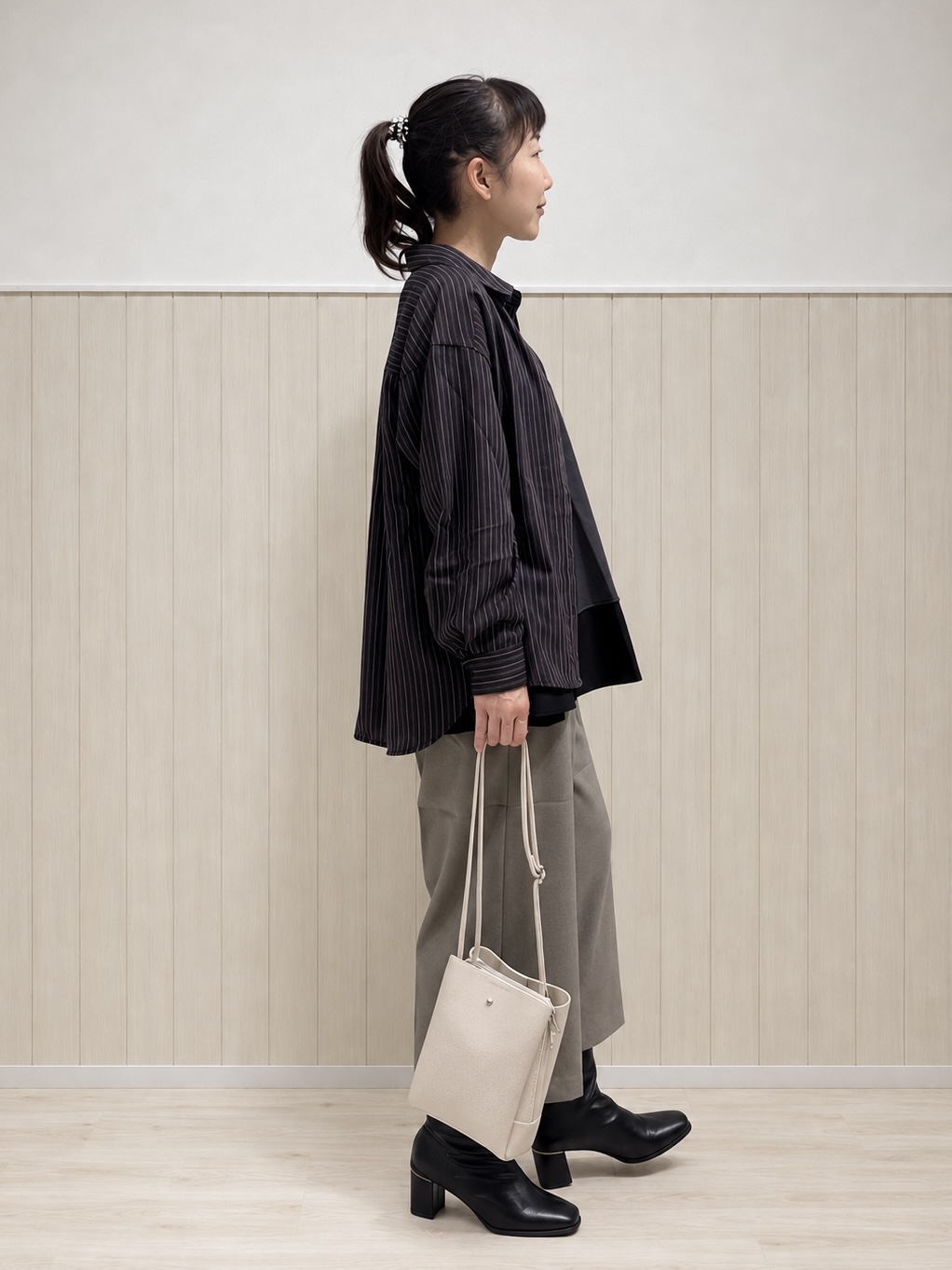 まつみさんの「SHOO･LA･RUE｜【洗濯後しわになりにくい/S-LL】気分で選ぶ 大人のデイリー使いに ベーシックシャツ」を使ったコーディネート