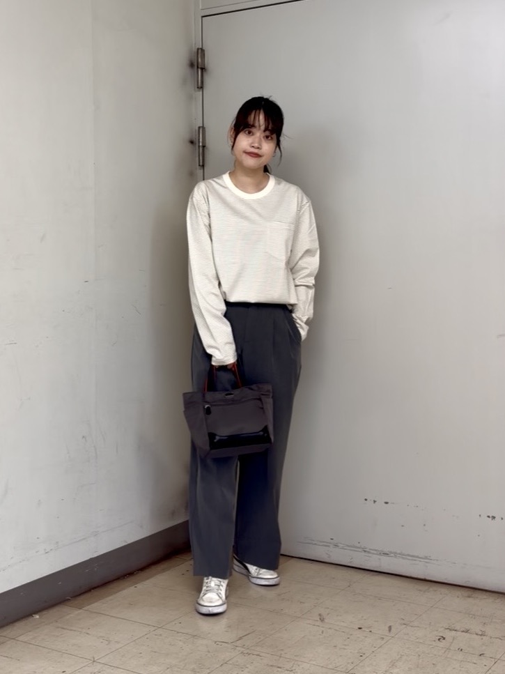 かわぴーさんの「TAKEO KIKUCHI｜シルケット ボーダー 長袖 Tシャツ」を使ったコーディネート