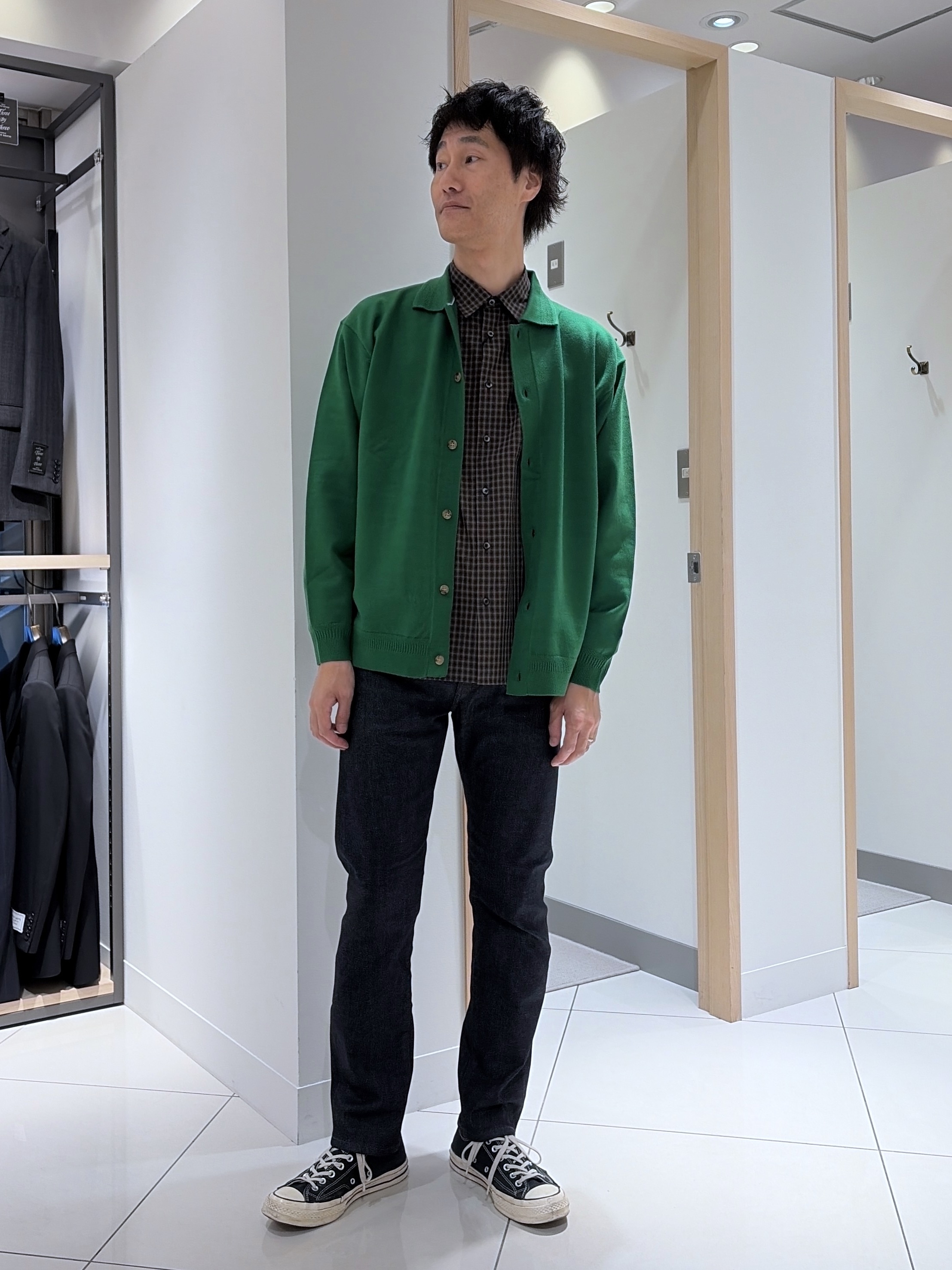 mutoさんの「TAKEO KIKUCHI｜ニット シャツ カーディガン」を使ったコーディネート