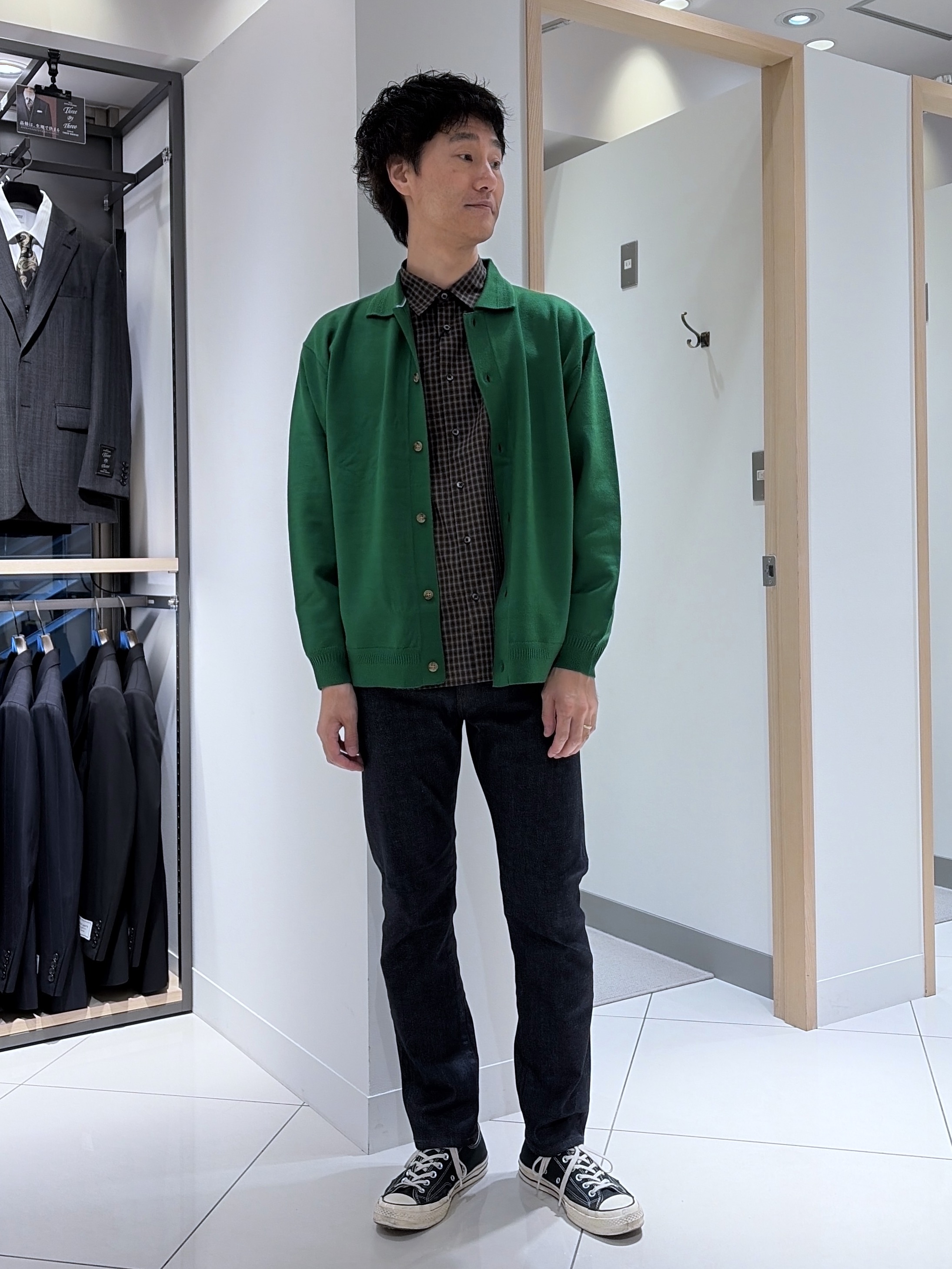 mutoさんの「TAKEO KIKUCHI｜ニット シャツ カーディガン」を使ったコーディネート