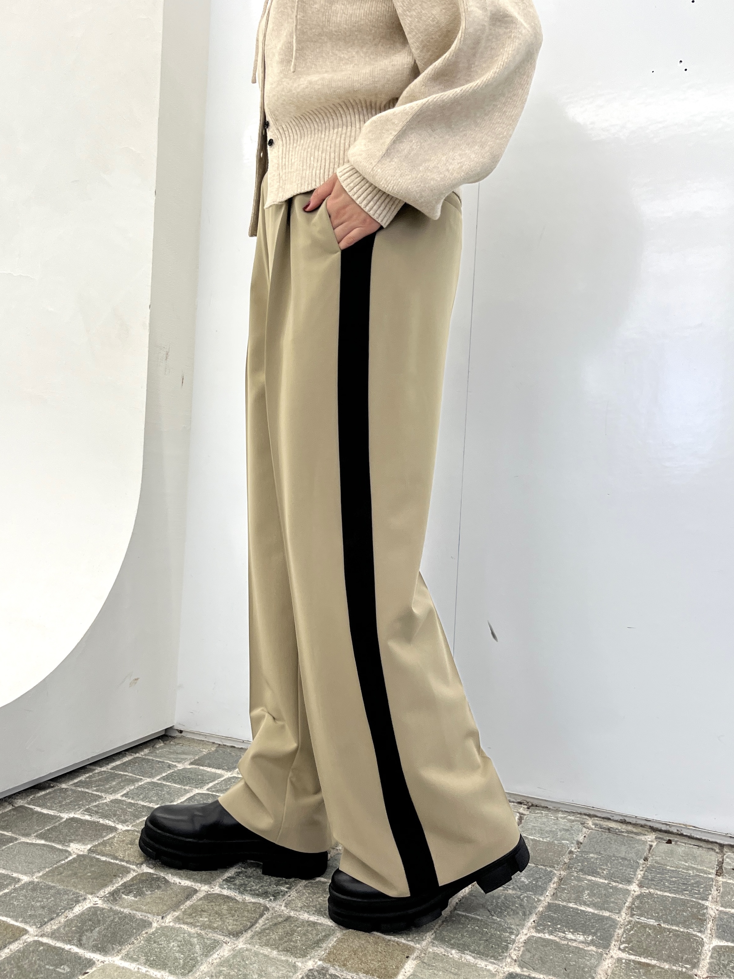 Harukaさんの「INDIVI｜フーディニットカーディガン」を使ったコーディネート