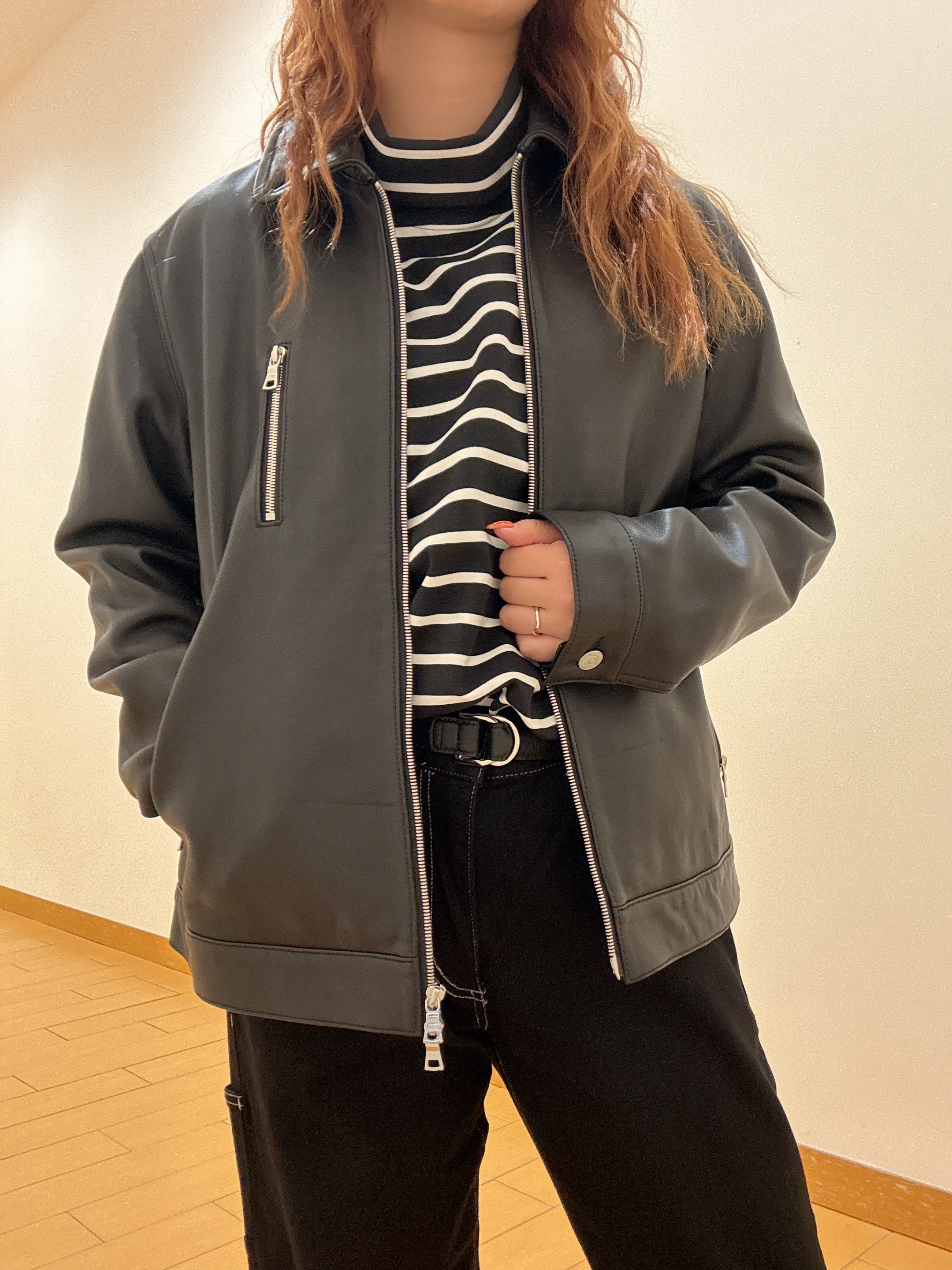 ヒナさんの「TAKEO KIKUCHI｜【BOWLER HAT LABEL】オフタートル プルオーバージャージ」を使ったコーディネート