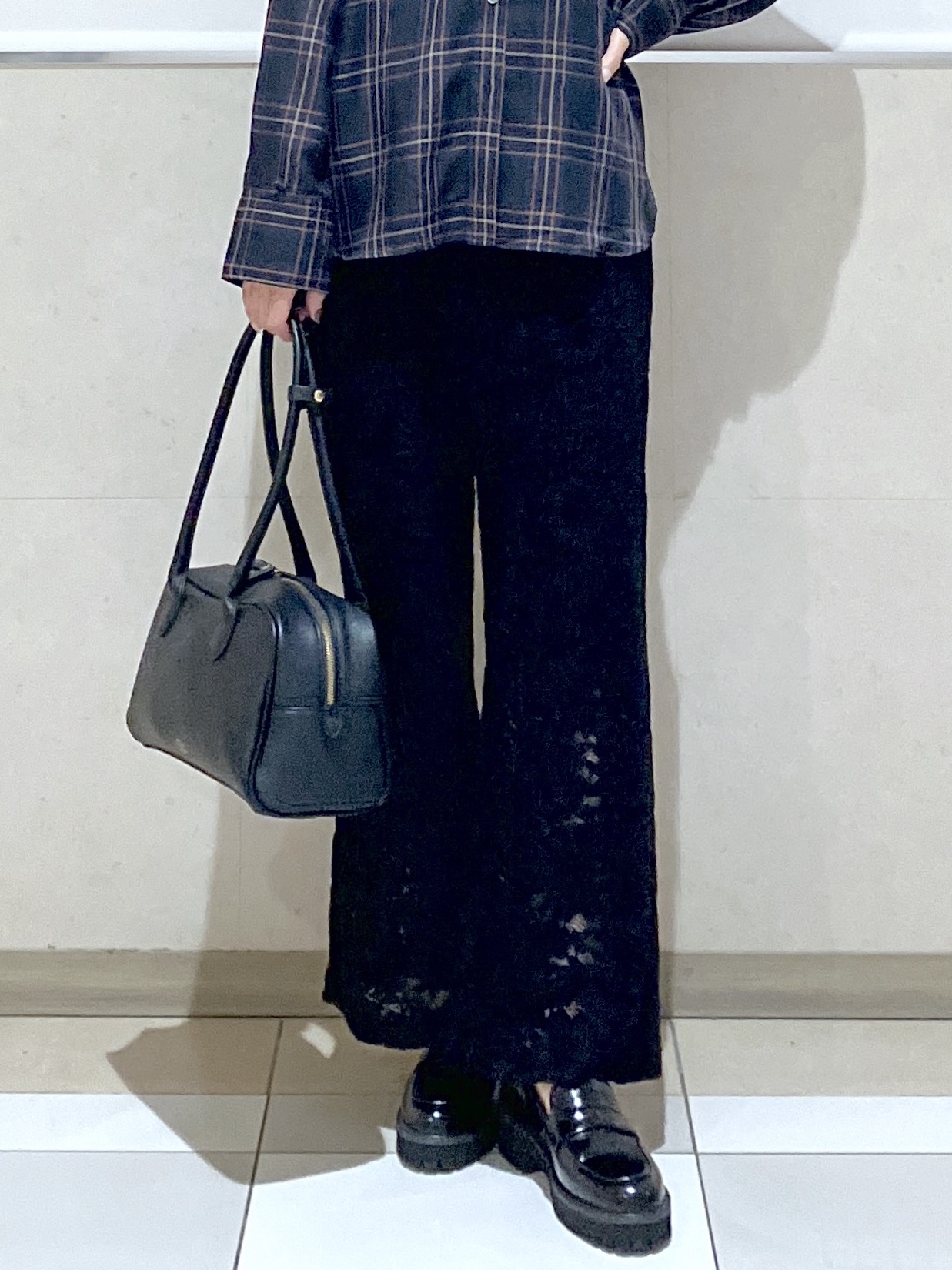 eriko さんの「Dessin｜【セットアップ可/洗える】シアーチェック オーバーシャツ」を使ったコーディネート