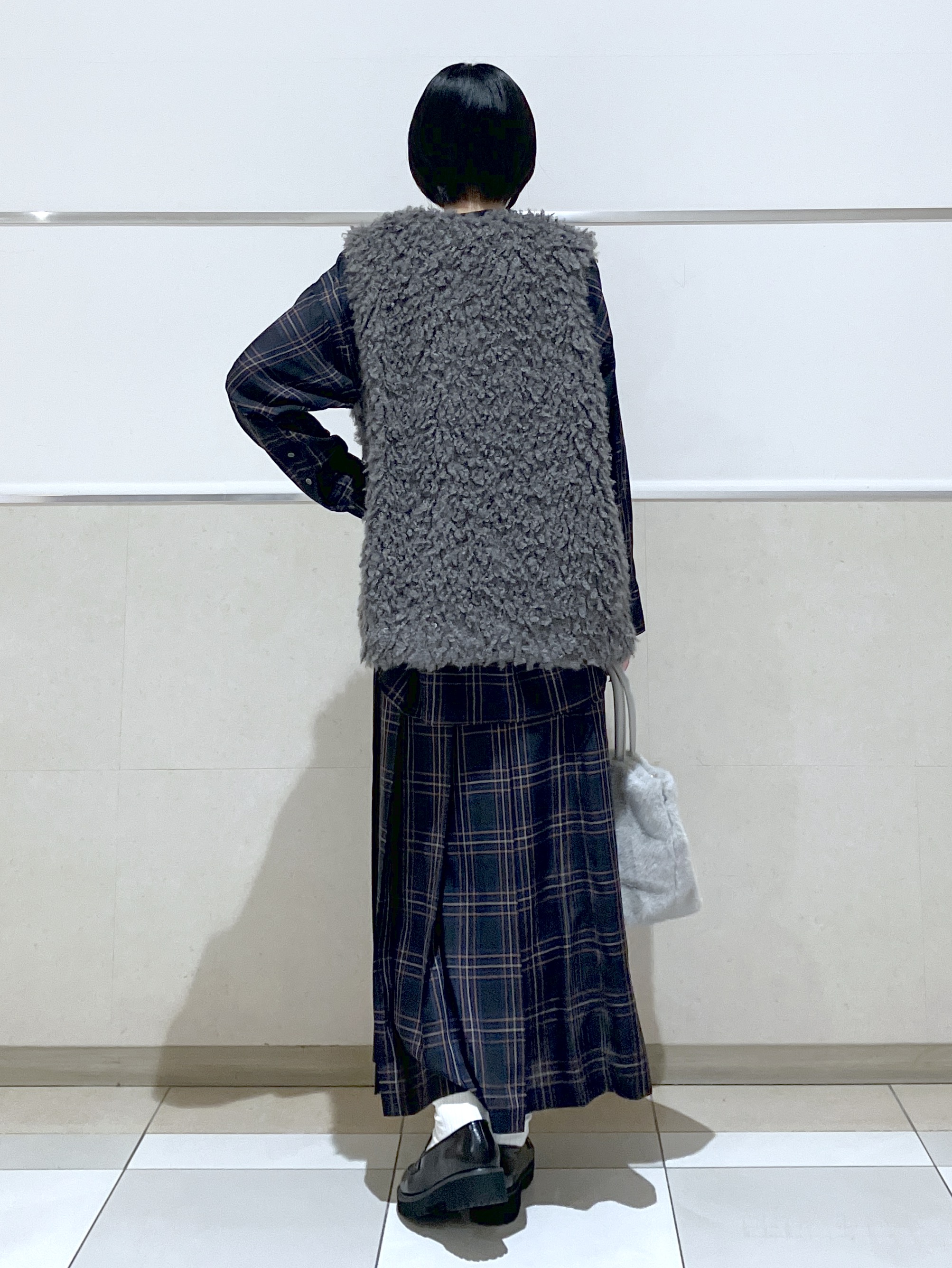 eriko さんの「Dessin｜【セットアップ可/洗える】シアーチェック オーバーシャツ」を使ったコーディネート