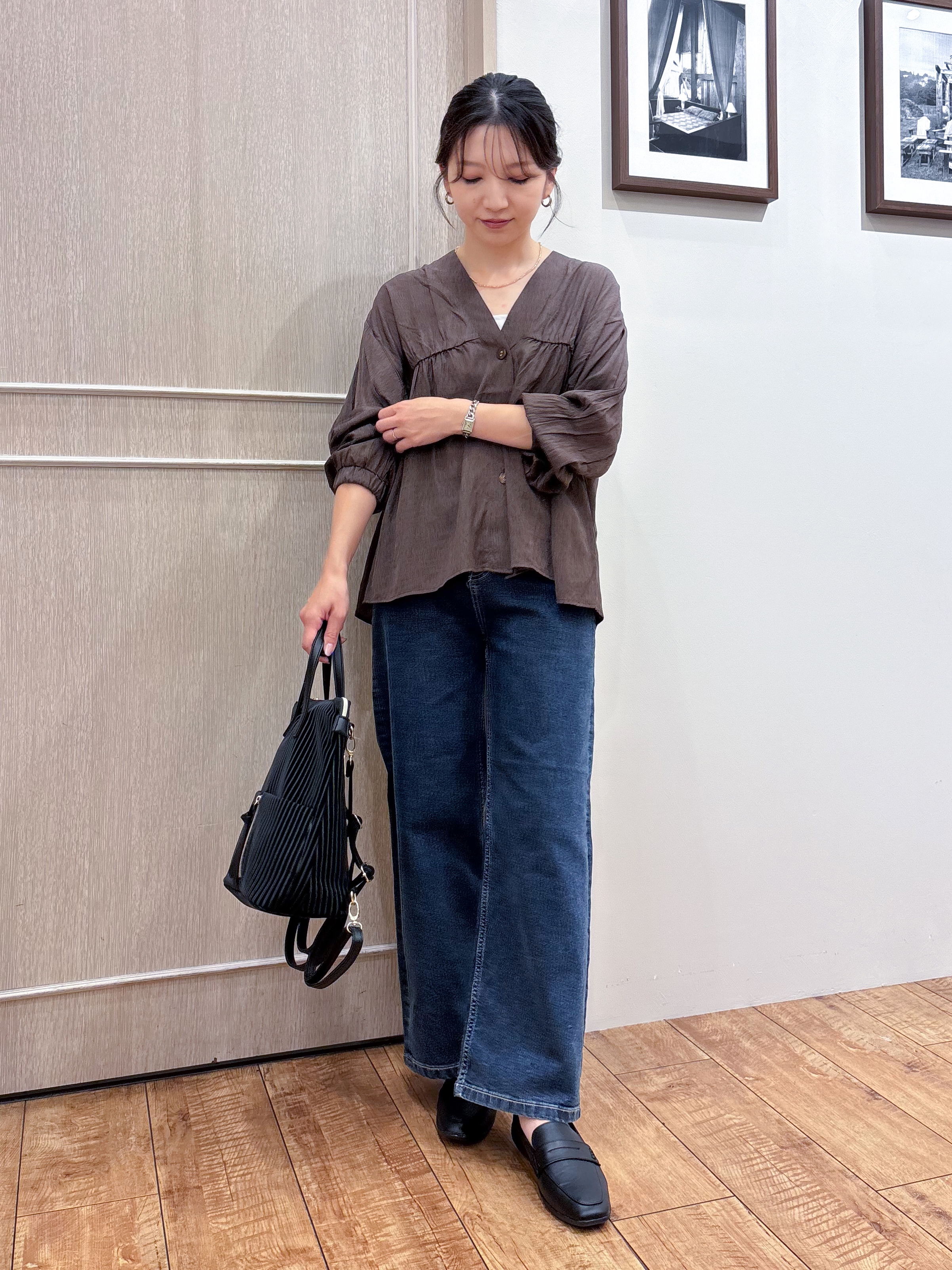 なみさんの「SHOO･LA･RUE｜【S-LL/洗濯機可】着痩せシルエット シャーリングシャツカーディガン」を使ったコーディネート