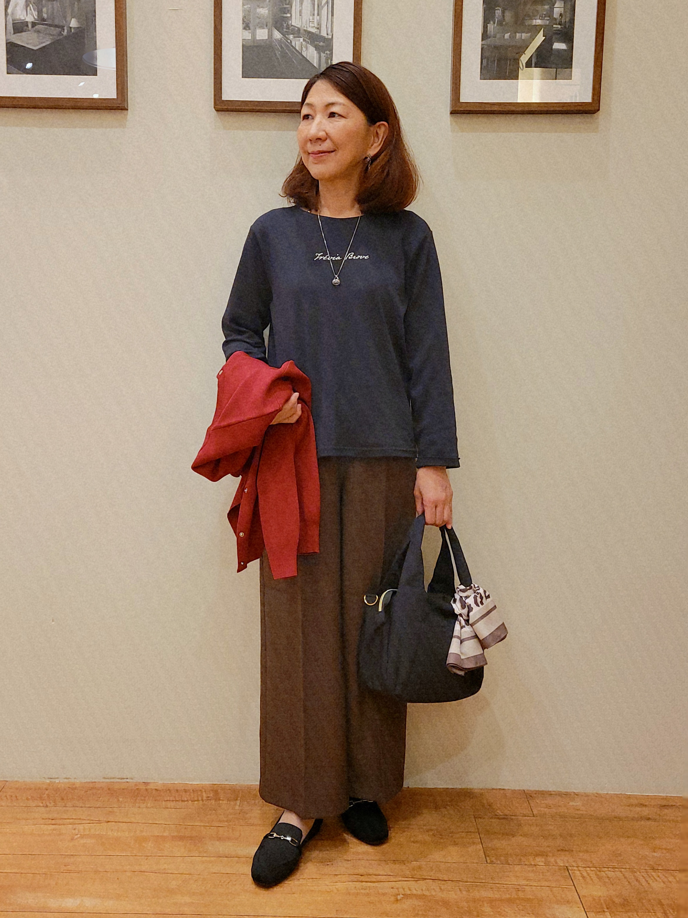 ユウさんの「SHOO･LA･RUE｜【セットアップ可/洗濯機可】軽やかに羽織れる スポンディッシュ ニットカーディガン」を使ったコーディネート