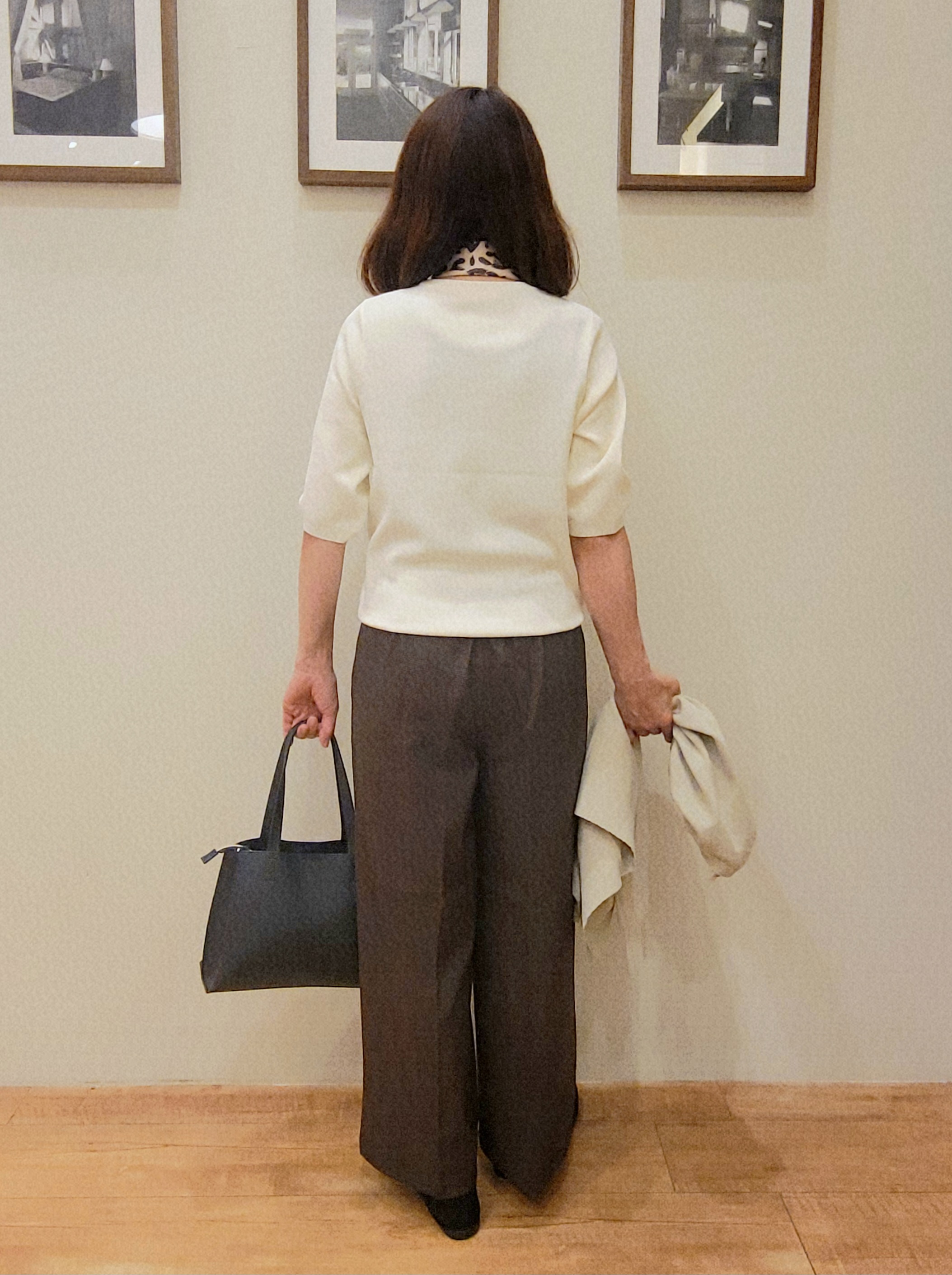 ユウさんの「SHOO･LA･RUE｜【セットアップ可/洗濯機可】軽やかに羽織れる スポンディッシュ ニットカーディガン」を使ったコーディネート
