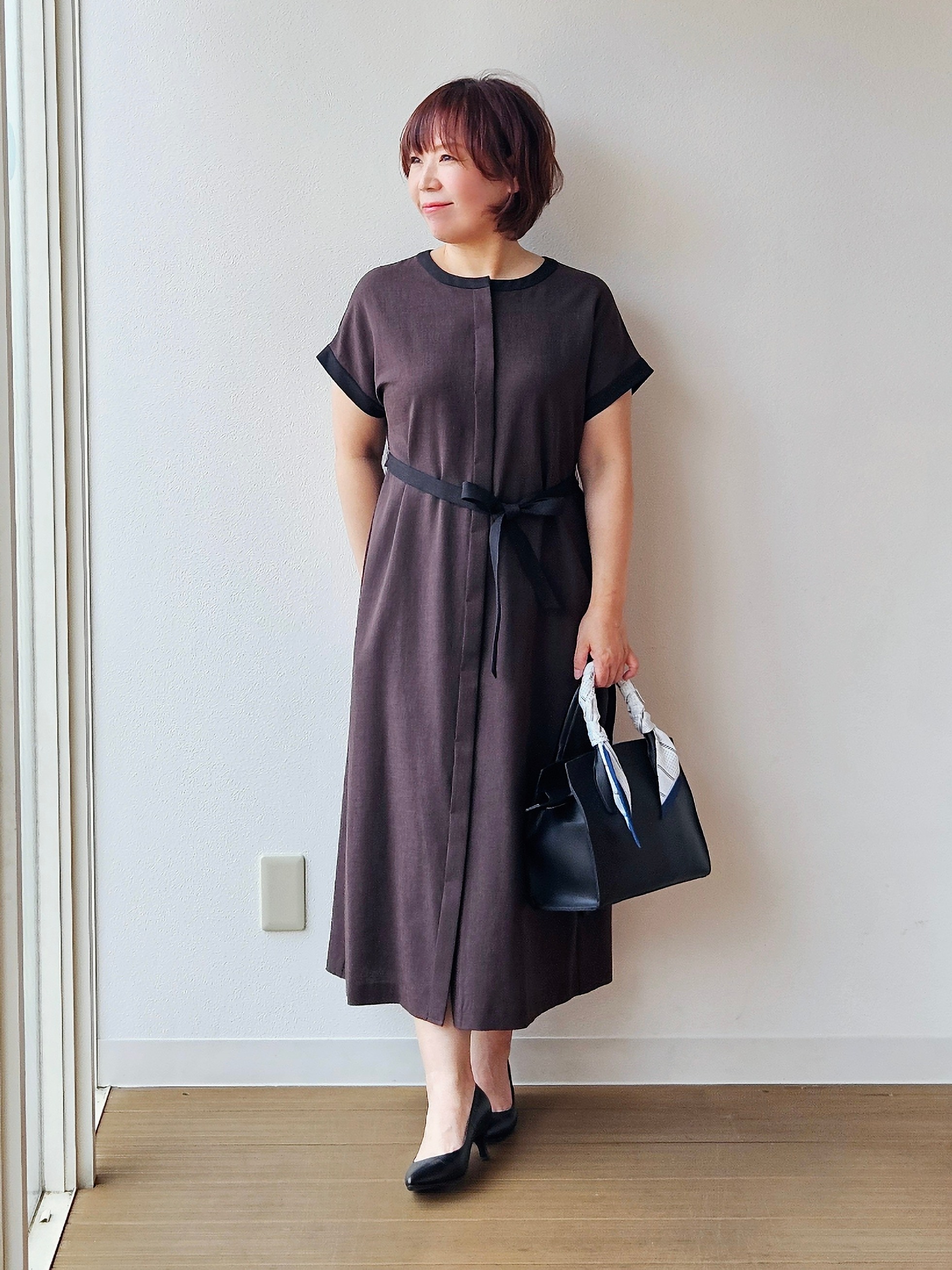 やじまさんの「UNTITLED｜【アンサンブル可能/秋羽織り】コンパクトニットカーディガン」を使ったコーディネート