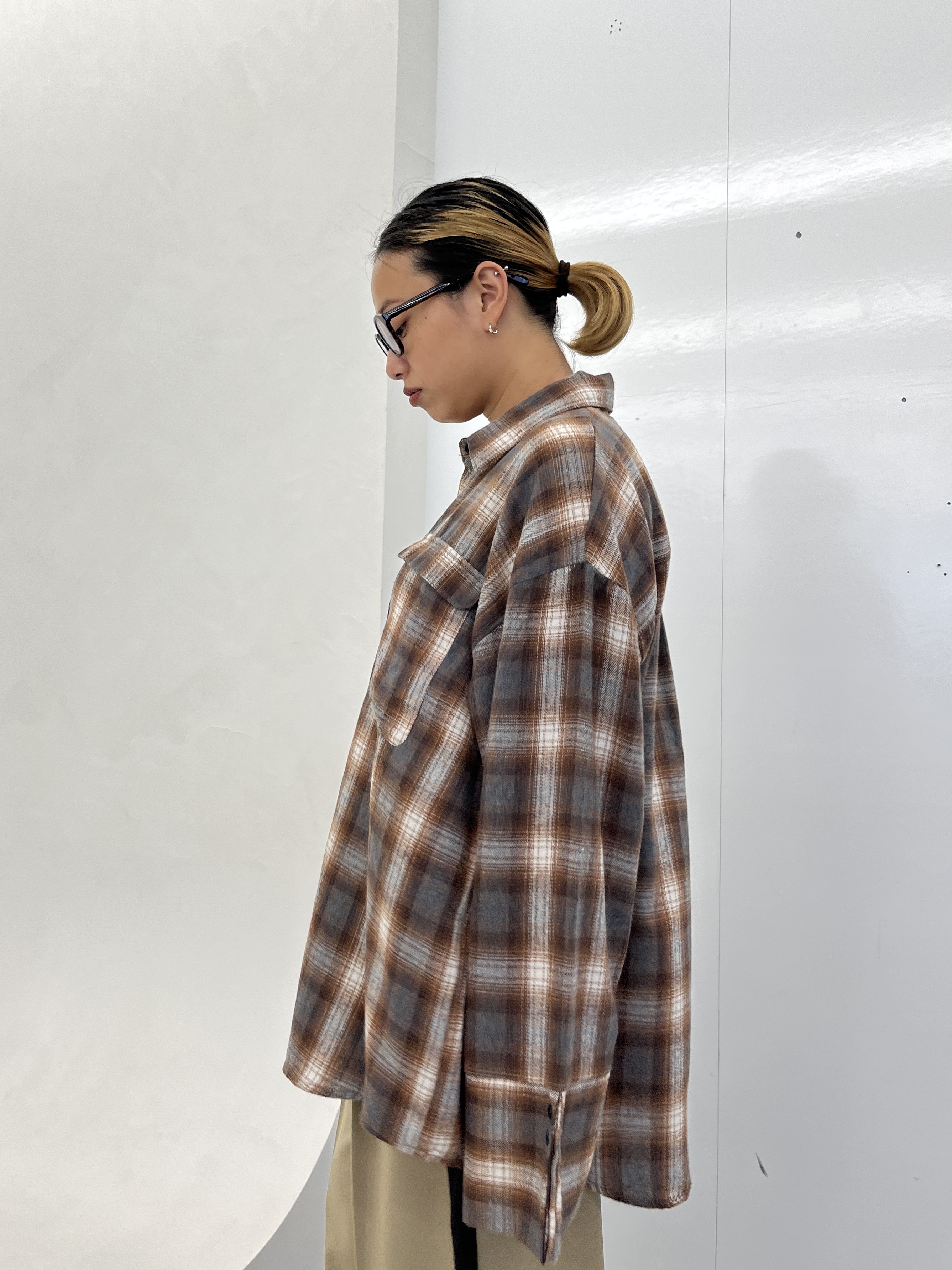 Harukaさんの「INDIVI｜チェックネルシャツ」を使ったコーディネート