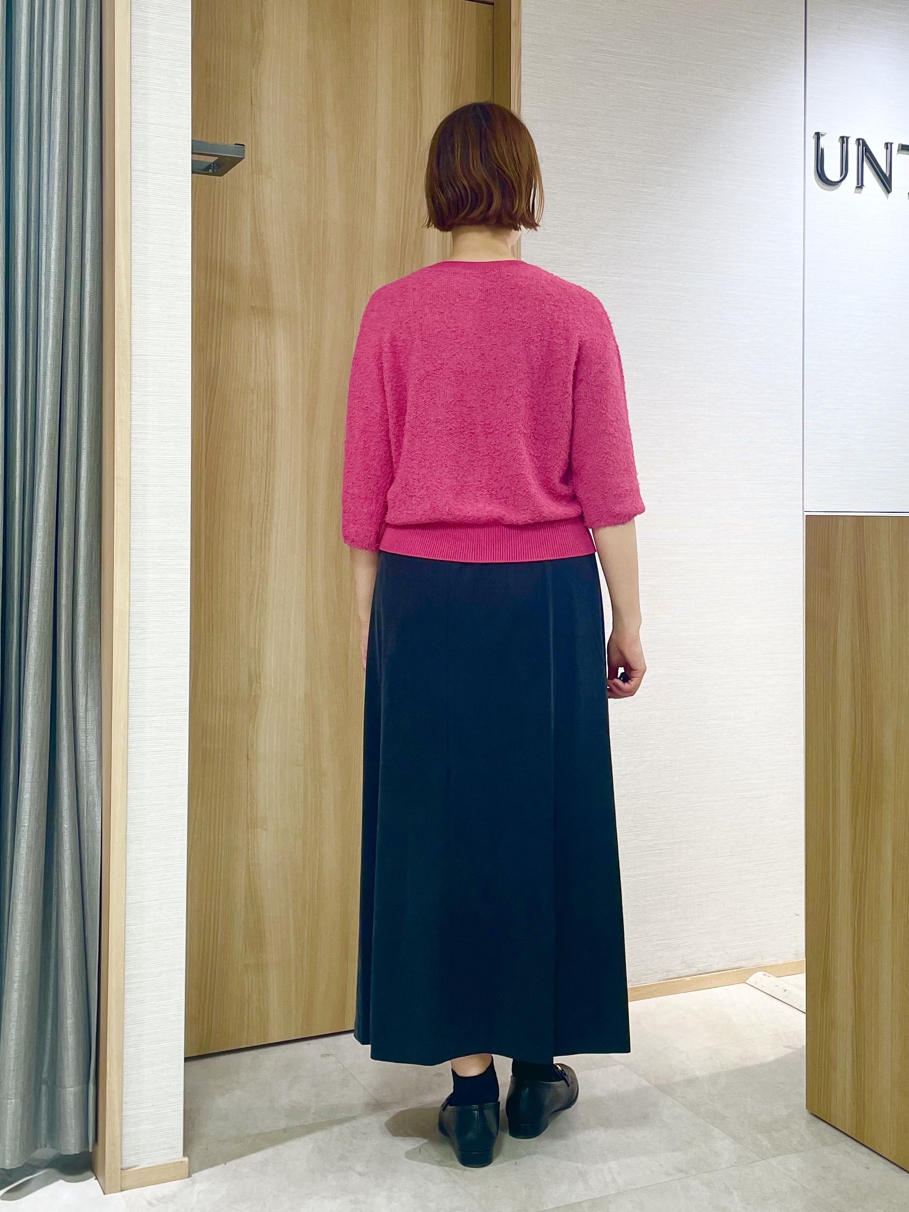 aliceさんの「UNTITLED｜【ジャケットライク/前後2WAY】コットン混カールプルオーバー」を使ったコーディネート