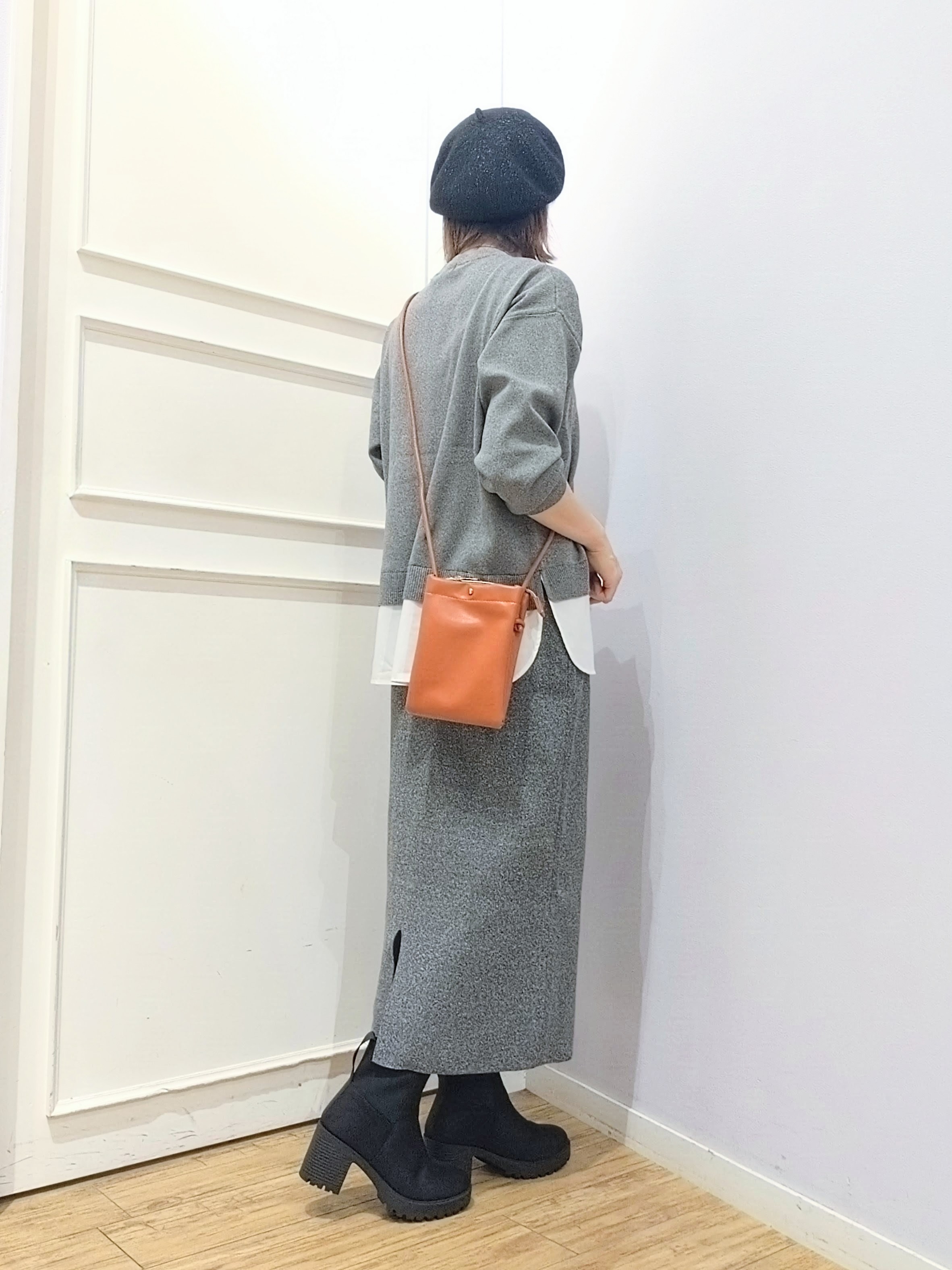miomioさんの「SHOO･LA･RUE｜【S-LL】着るだけできまる シャツレイヤード風 スポンディッシュニット」を使ったコーディネート
