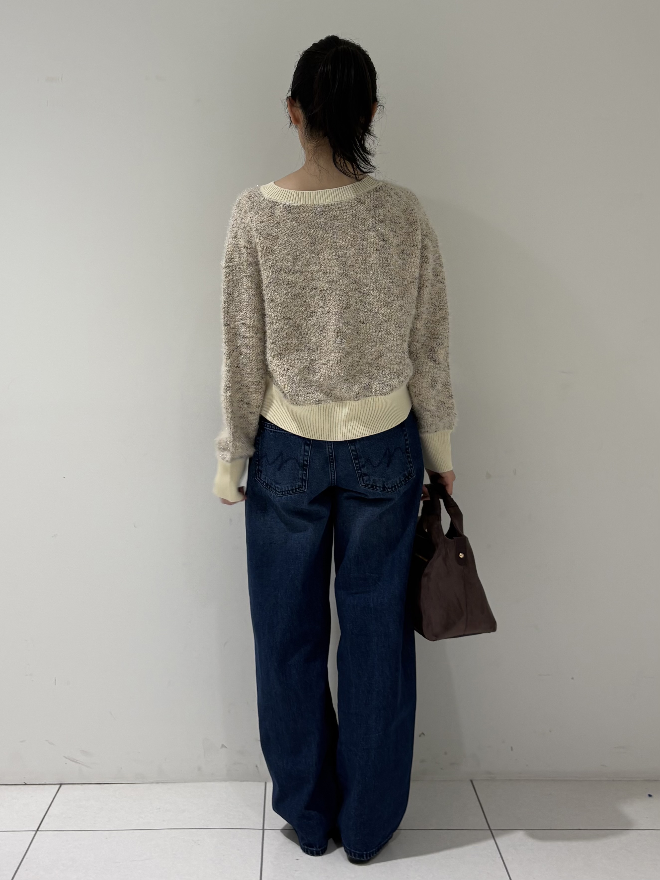 momokoさんの「INDIVI｜【新作登場！】カーブシルエットデニム」を使ったコーディネート