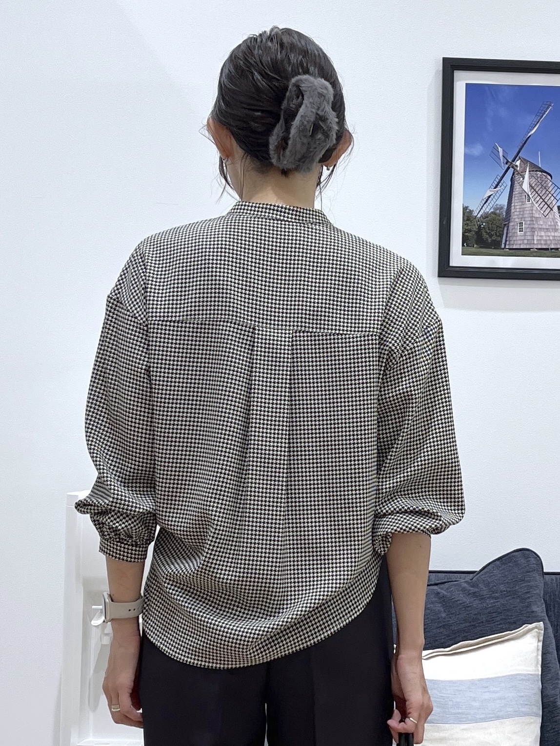 canaさんの「Dessin｜【秋羽織り/洗える】ハウンドトゥースフリルブラウス」を使ったコーディネート