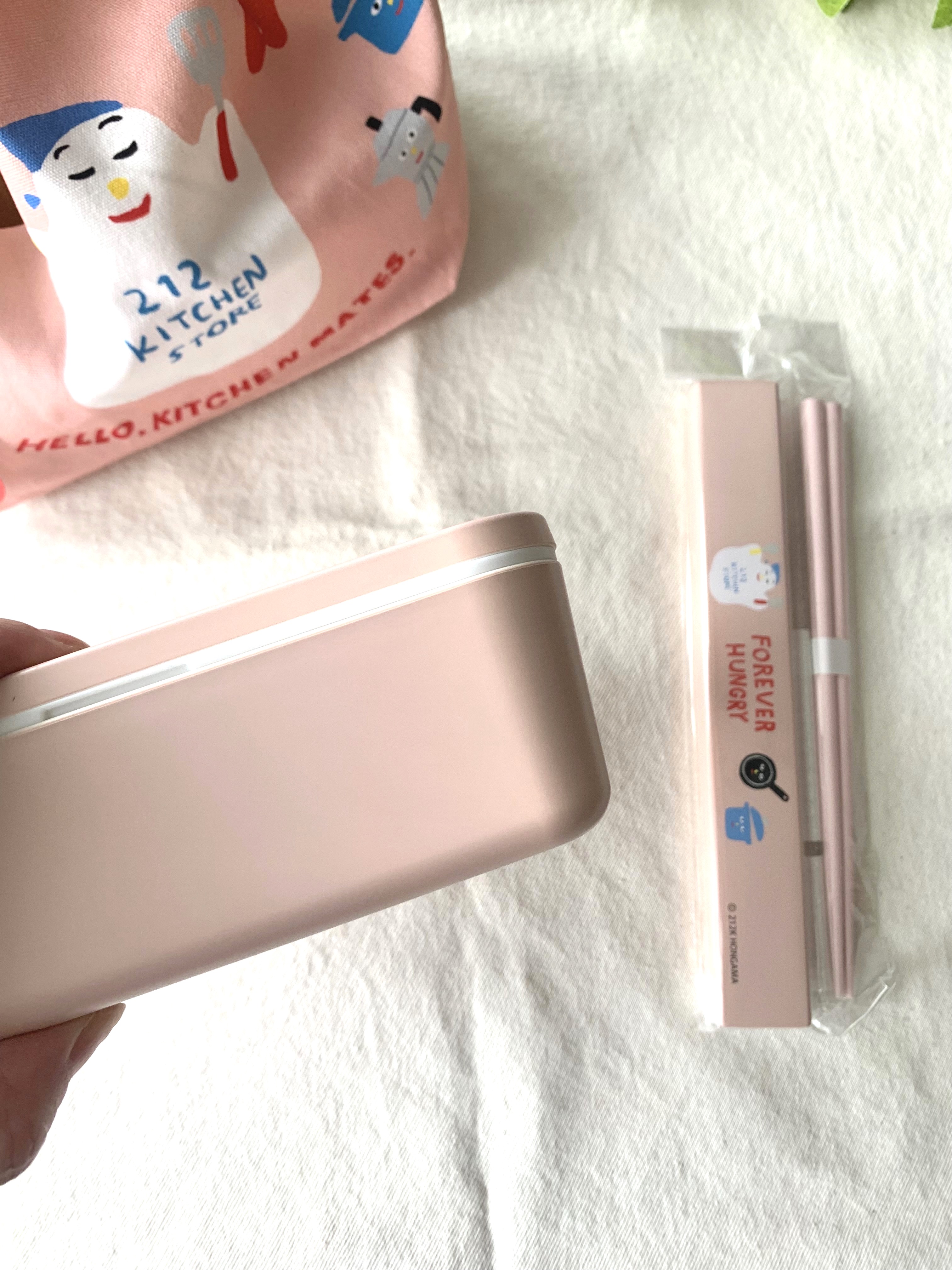 mikachoさんの「212 KITCHEN STORE｜ランチボックス GHOST PK ＜HONGAMA ホンガマ＞」を使ったコーディネート