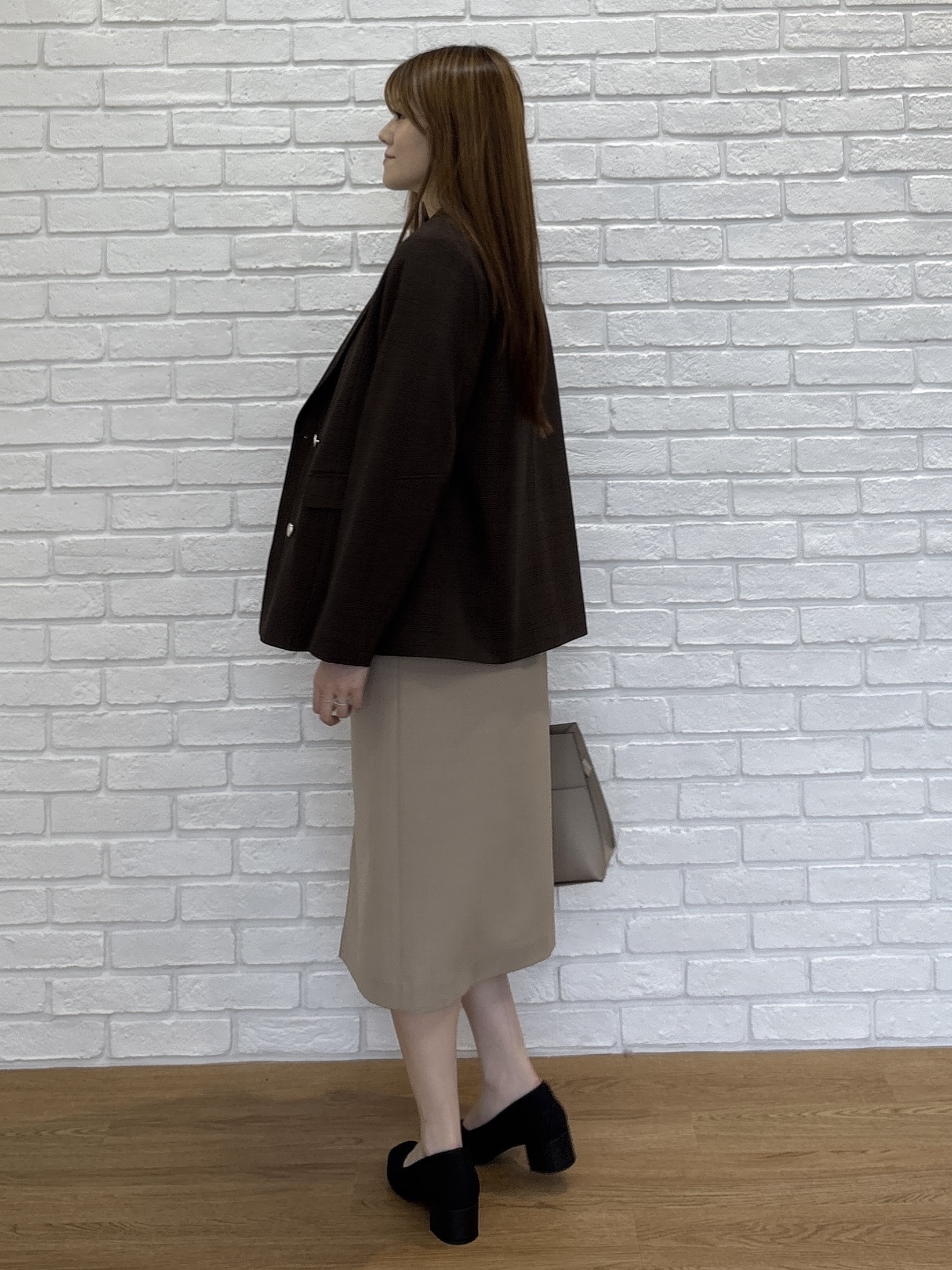 sayaさんの「SHOO･LA･RUE｜【通勤/UV//S-LL】大人の上品スタイルに ボウタイ風ブラウス」を使ったコーディネート