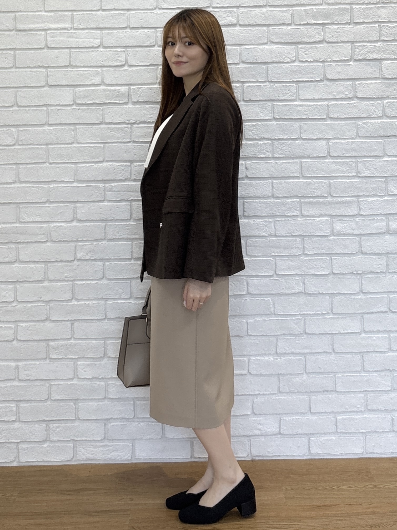 sayaさんの「SHOO･LA･RUE｜【通勤/UV//S-LL】大人の上品スタイルに ボウタイ風ブラウス」を使ったコーディネート