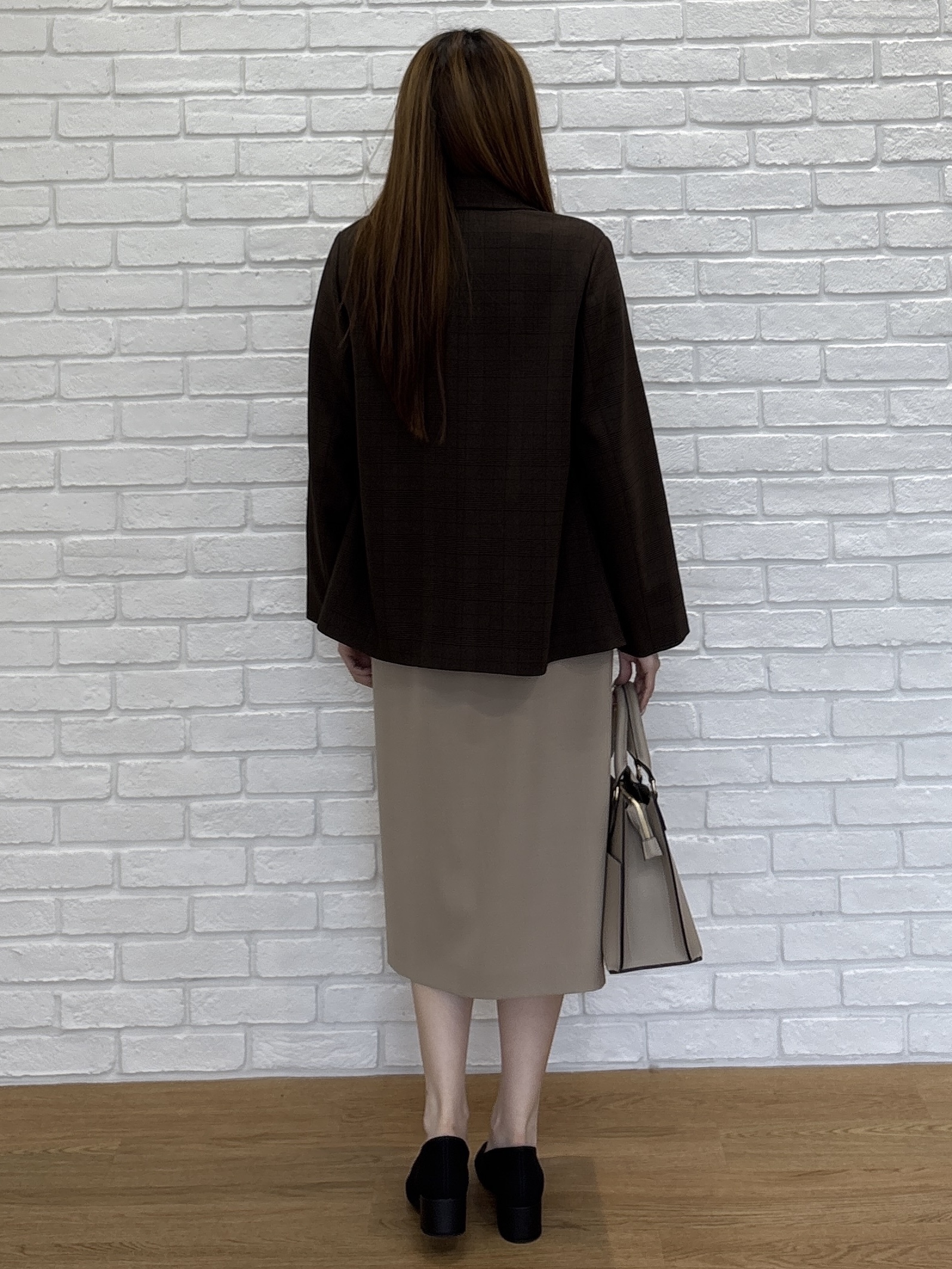 sayaさんの「SHOO･LA･RUE｜【通勤/UV//S-LL】大人の上品スタイルに ボウタイ風ブラウス」を使ったコーディネート
