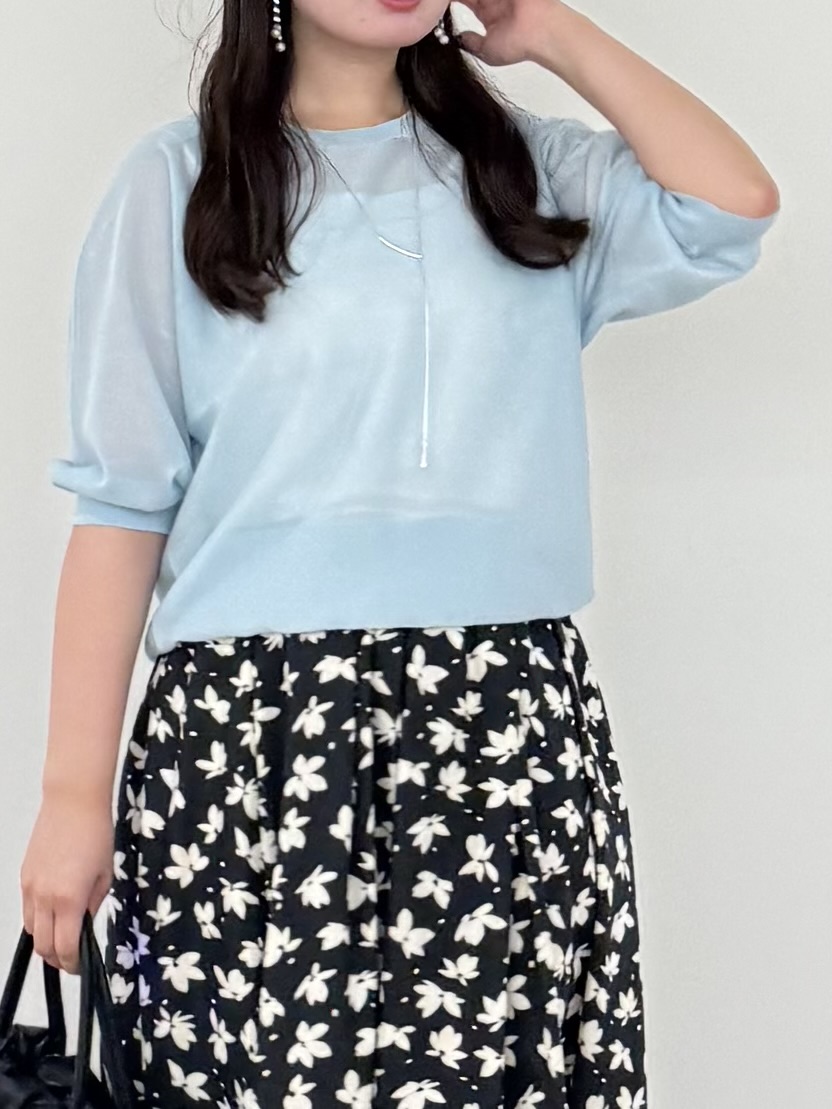 いくみさんの「INDIVI｜【体型カバー／洗える】シアードルマンニット」を使ったコーディネート
