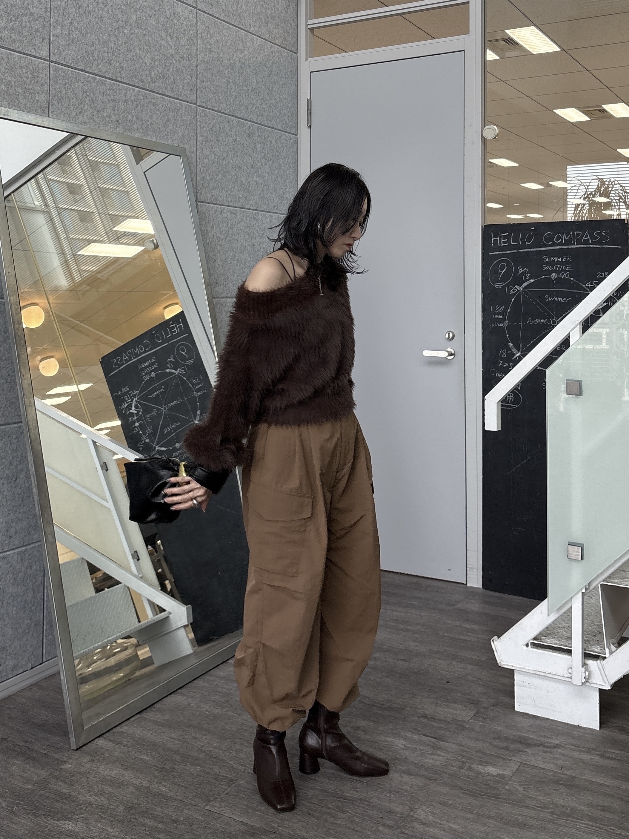 kotakiさんの「INDIVI｜ナイロンカーゴパンツ」を使ったコーディネート