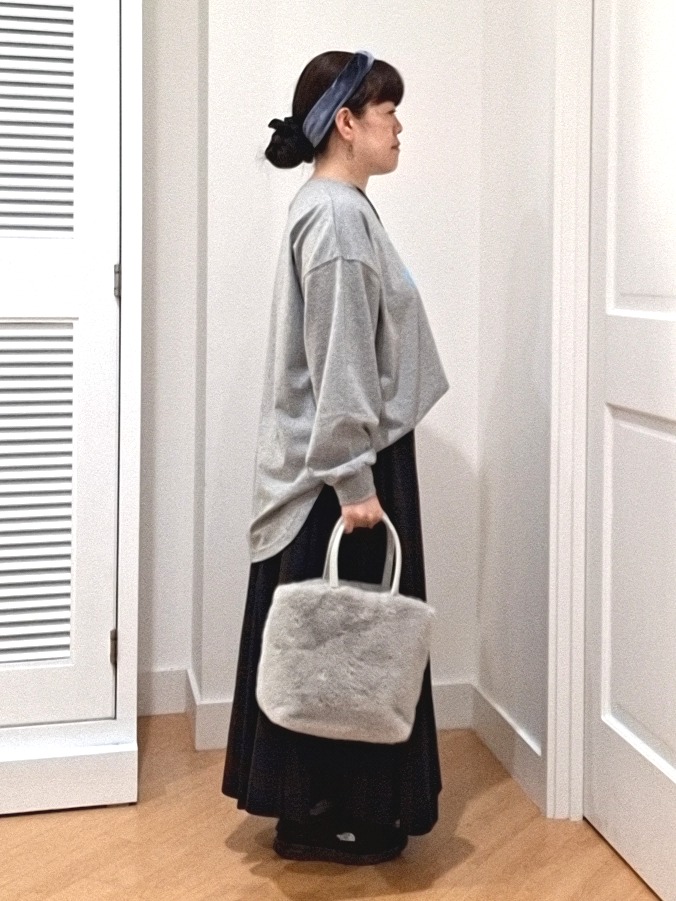 ai-Pさんの「Dessin｜【洗える】オーガニックコットン ロングスリーブTシャツ」を使ったコーディネート