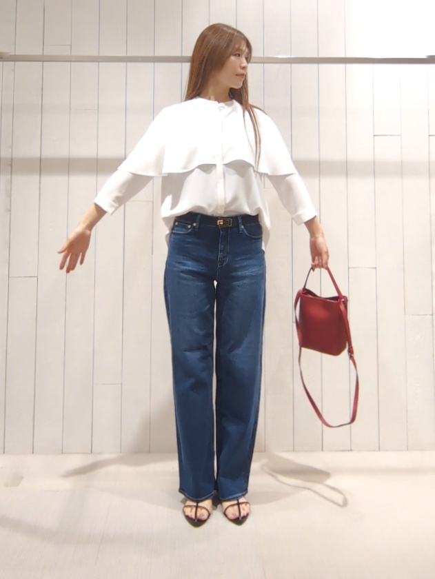SHOさんの「INDIVI｜【2WAY／合皮】ポシェットサイズバッグ」を使ったコーディネート