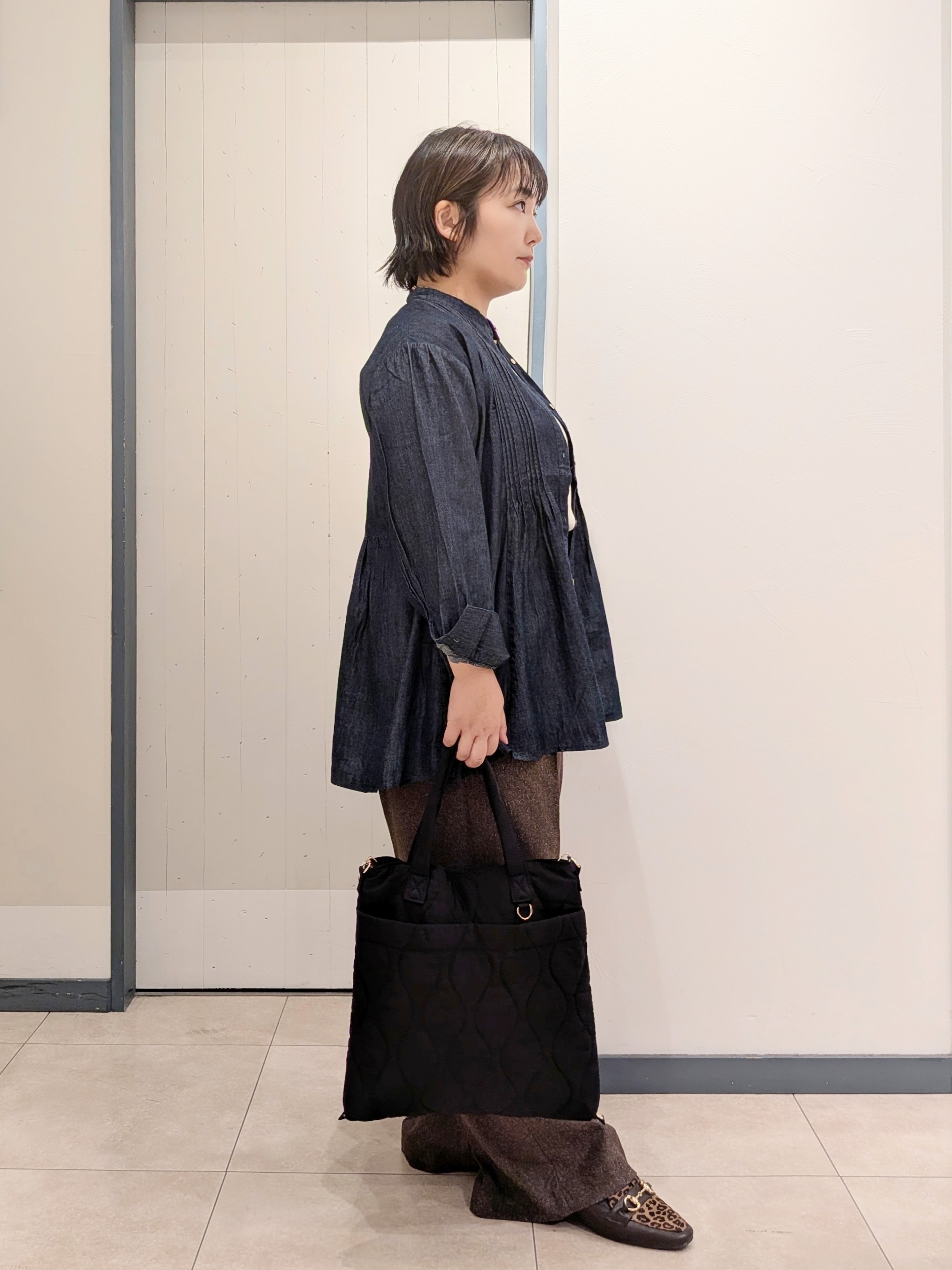 yukikaさんの「grove｜【人気シリーズに新型登場】袖口シアーやわらかドライタッチニット」を使ったコーディネート