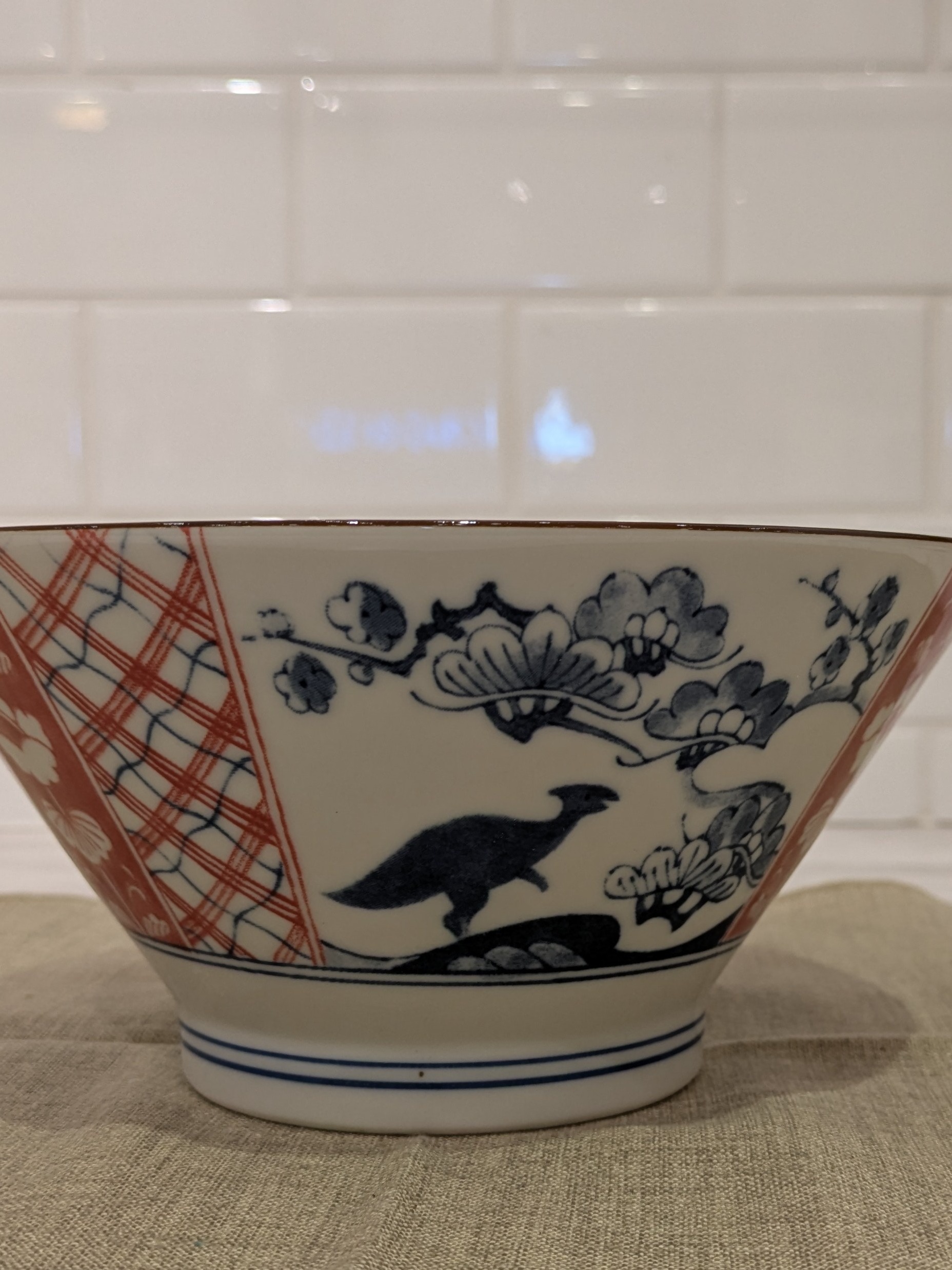 maruさんの「212 KITCHEN STORE｜江戸っ子恐竜 青海竜 反丼」を使ったコーディネート