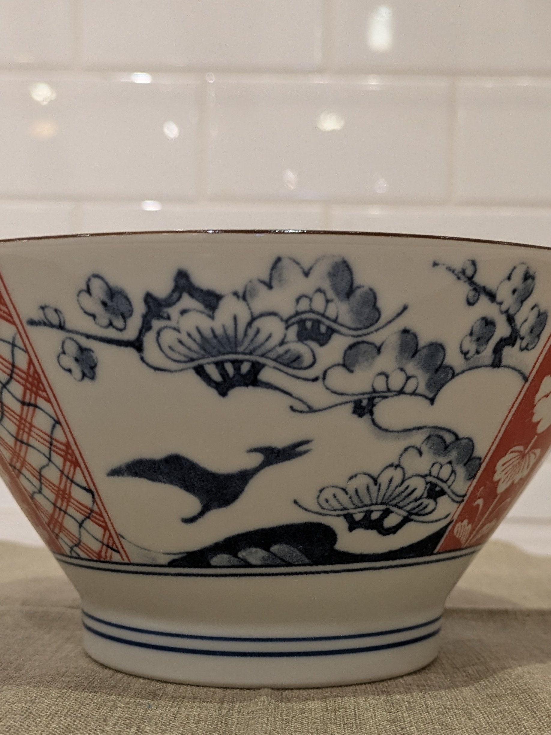 maruさんの「212 KITCHEN STORE｜江戸っ子恐竜 青海竜 反丼」を使ったコーディネート