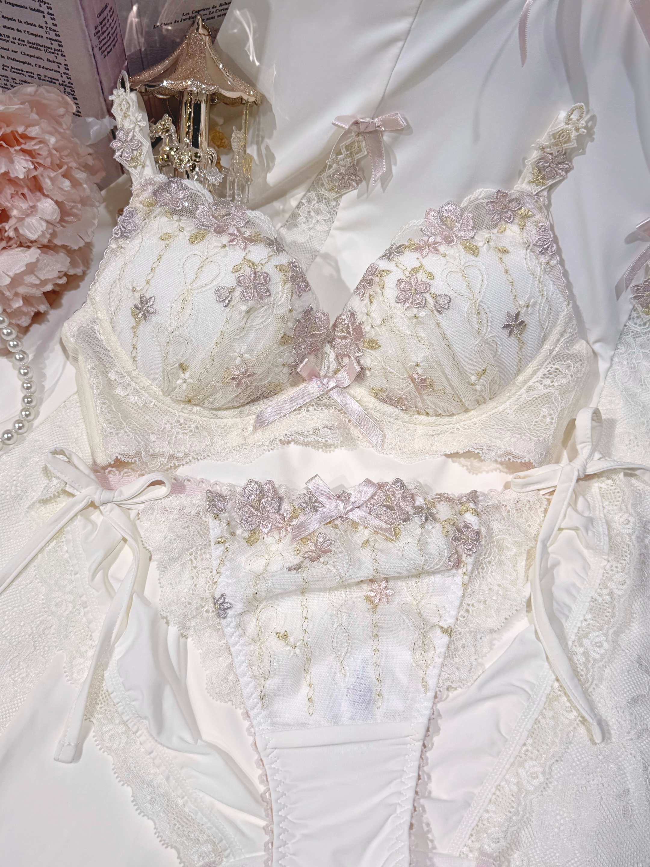 cocoさんの「Risa Magli｜ジェシカ ブラジャー （B－C） ＜Sweet Rich（スウィートリッチ）＞」を使ったコーディネート