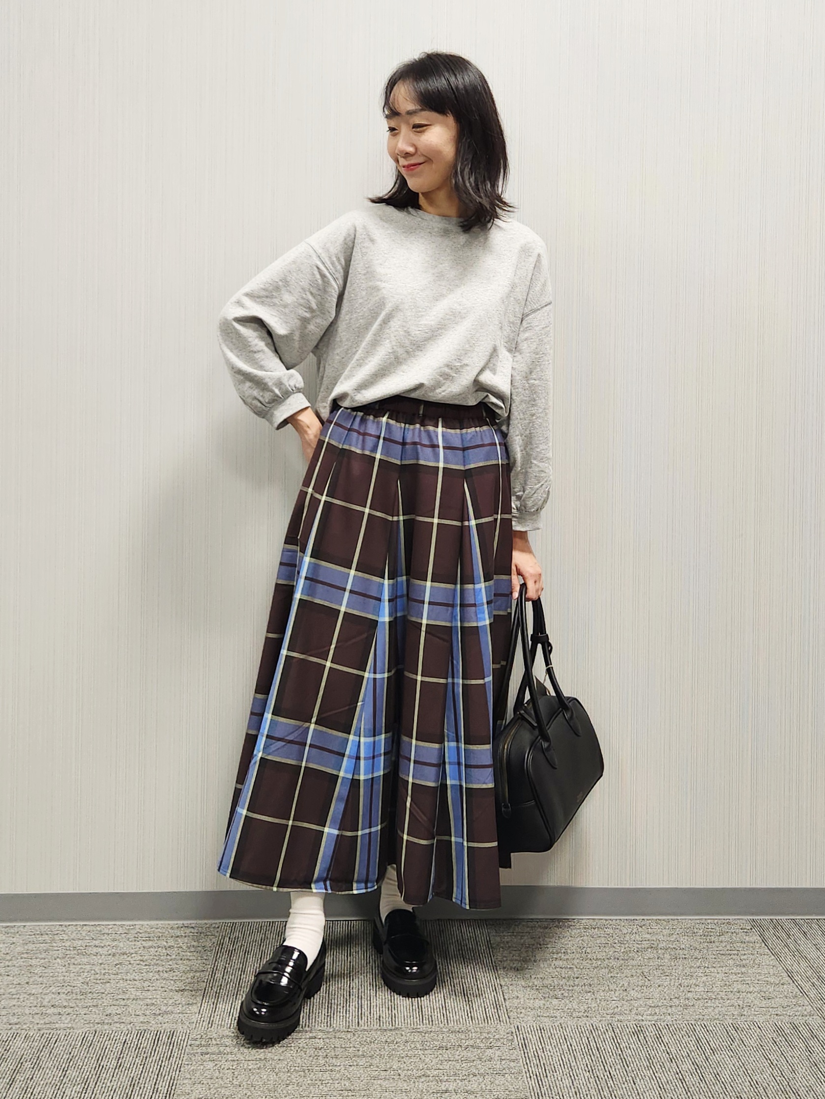 naraさんの「Dessin｜【洗える/7色展開/XS-L】バックヘンリーミニ裏毛 長袖」を使ったコーディネート