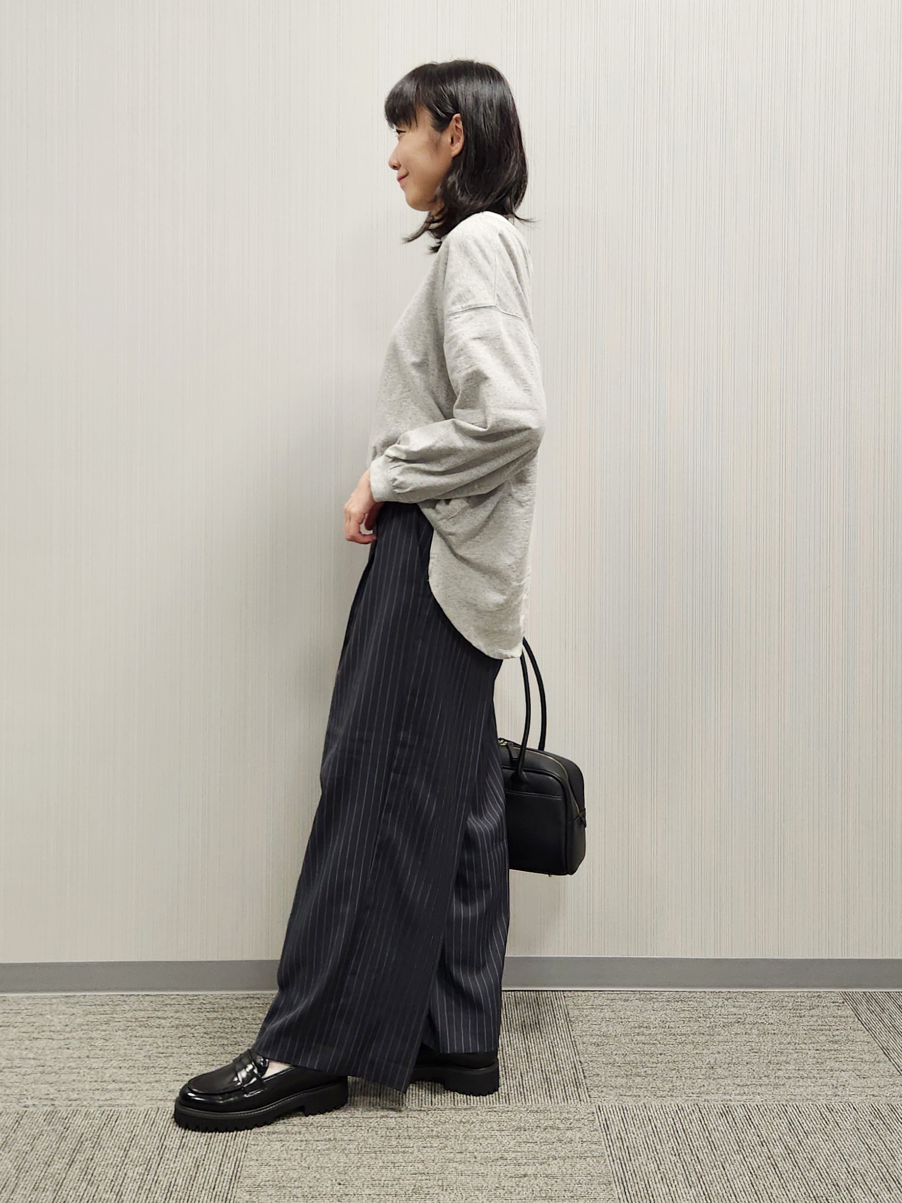 naraさんの「Dessin｜【洗える/7色展開/XS-L】バックヘンリーミニ裏毛 長袖」を使ったコーディネート