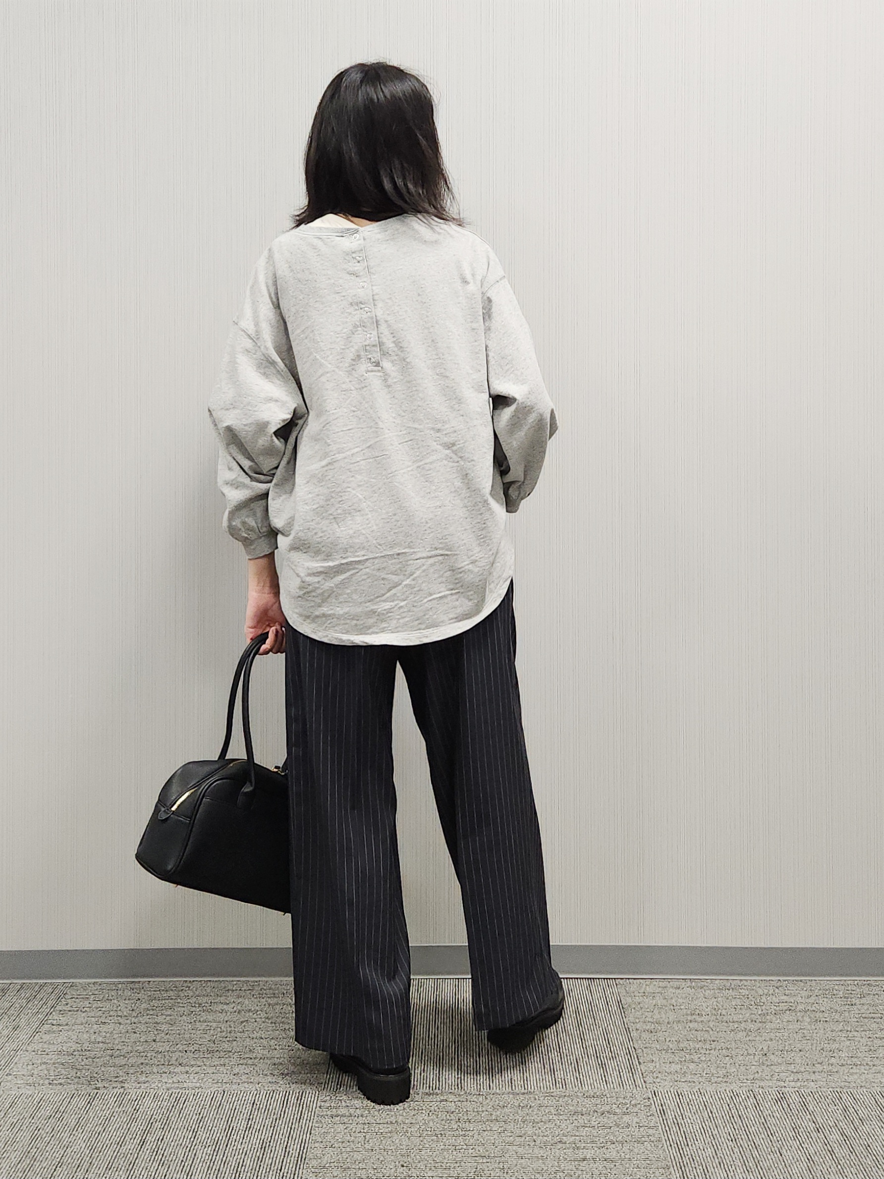 naraさんの「Dessin｜【洗える/7色展開/XS-L】バックヘンリーミニ裏毛 長袖」を使ったコーディネート