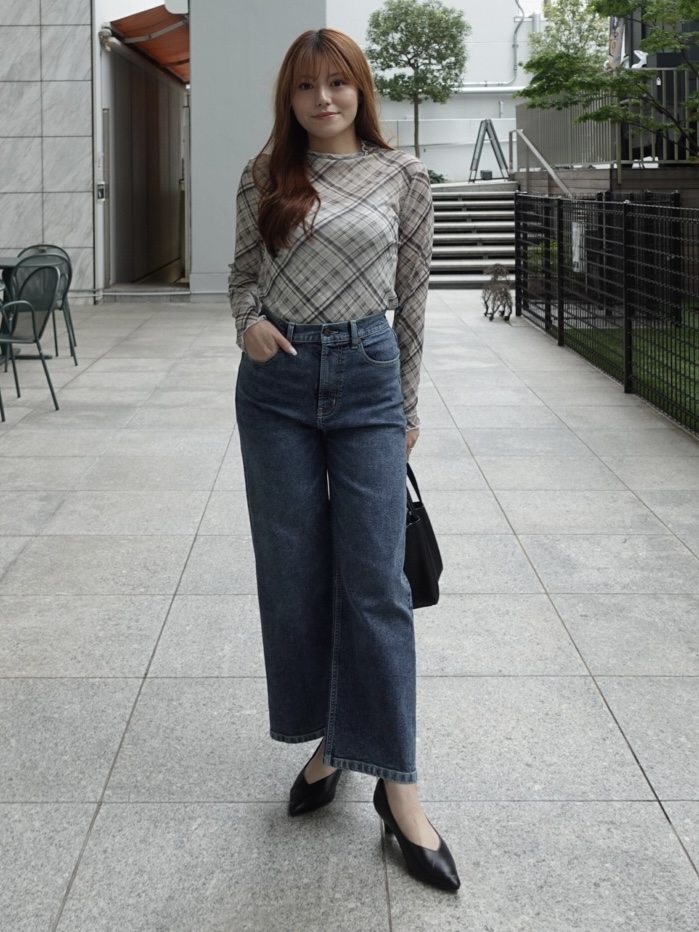 sayaさんの「SHOO･LA･RUE｜【S-LL/洗濯機可】コーデにプラスするだけで垢抜ける 柄アソートシアーチュールトップス」を使ったコーディネート