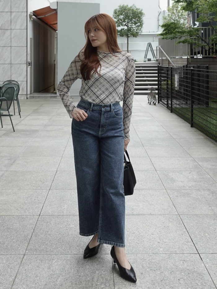 sayaさんの「SHOO･LA･RUE｜【S-LL/洗濯機可】コーデにプラスするだけで垢抜ける 柄アソートシアーチュールトップス」を使ったコーディネート