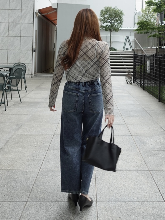 sayaさんの「SHOO･LA･RUE｜【S-LL/洗濯機可】コーデにプラスするだけで垢抜ける 柄アソートシアーチュールトップス」を使ったコーディネート