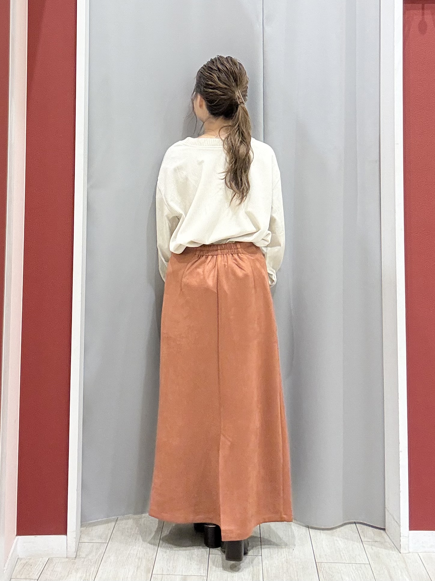 shioさんの「SHOO･LA･RUE｜コーデの幅が広がる！コーデュロイ2WAYプルオーバー」を使ったコーディネート