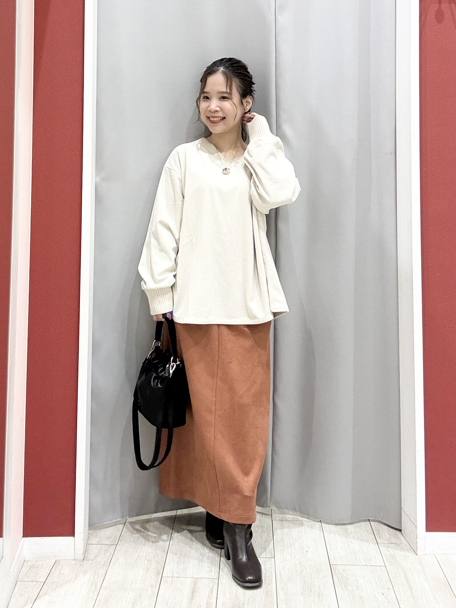 shioさんの「SHOO･LA･RUE｜コーデの幅が広がる！コーデュロイ2WAYプルオーバー」を使ったコーディネート