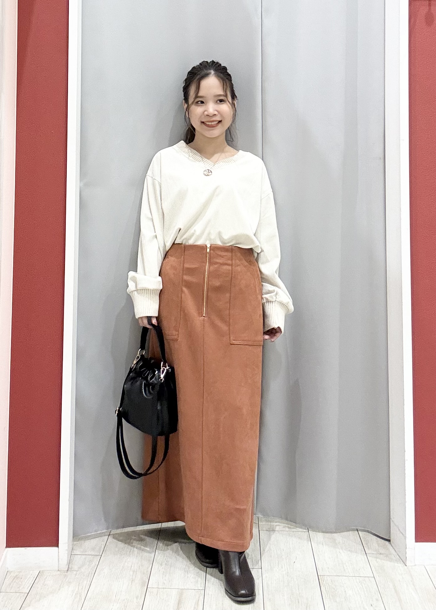 shioさんの「SHOO･LA･RUE｜コーデの幅が広がる！コーデュロイ2WAYプルオーバー」を使ったコーディネート